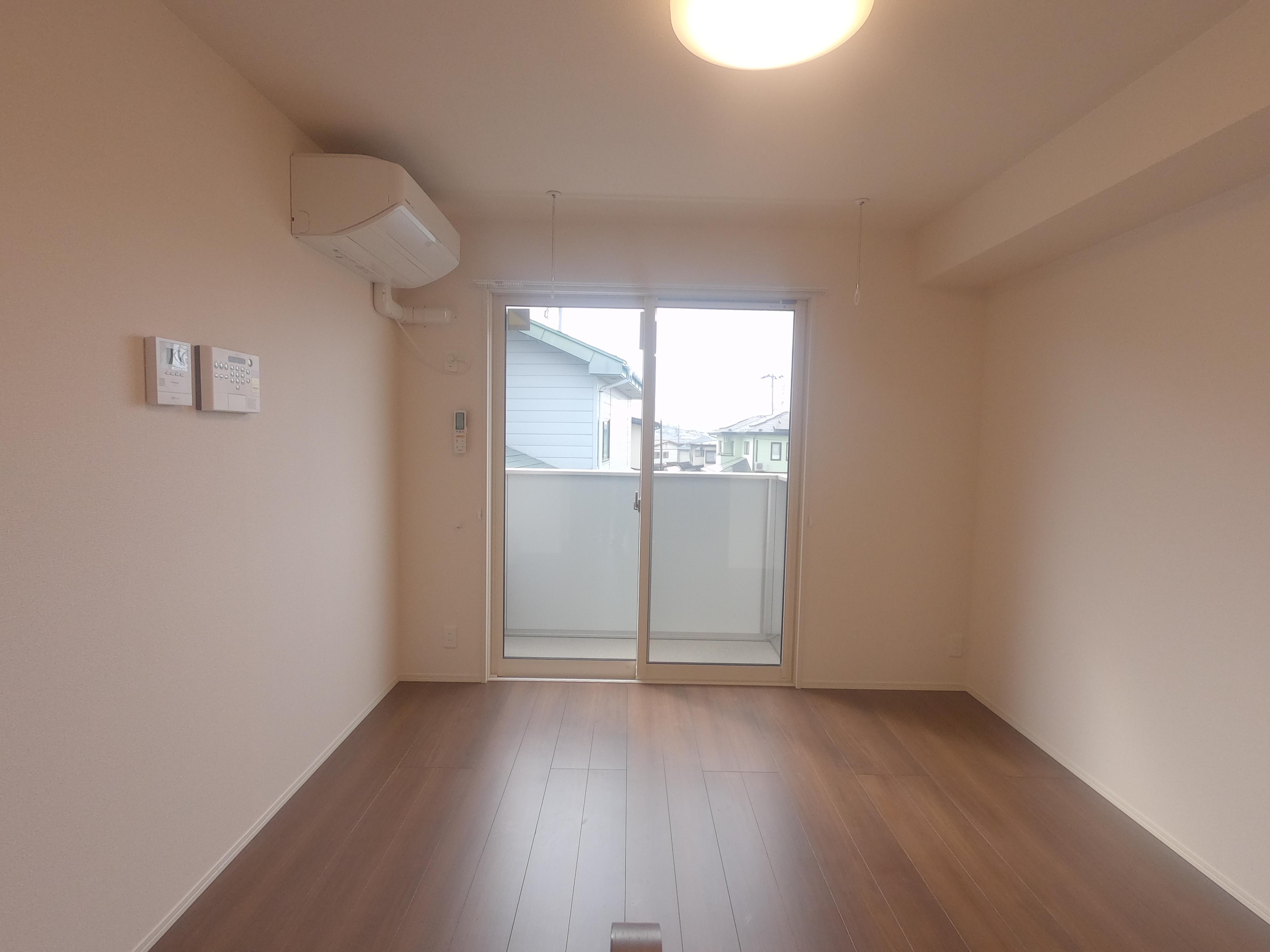 ★D-room★オール電化★インターネット無料★ナツドルーニ