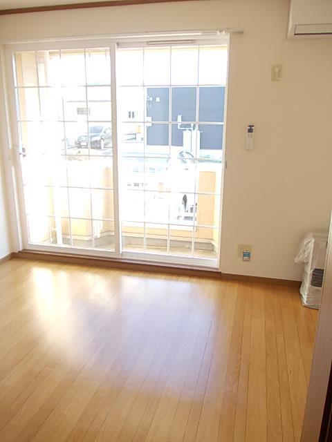 ★大東建託★セレーノ B