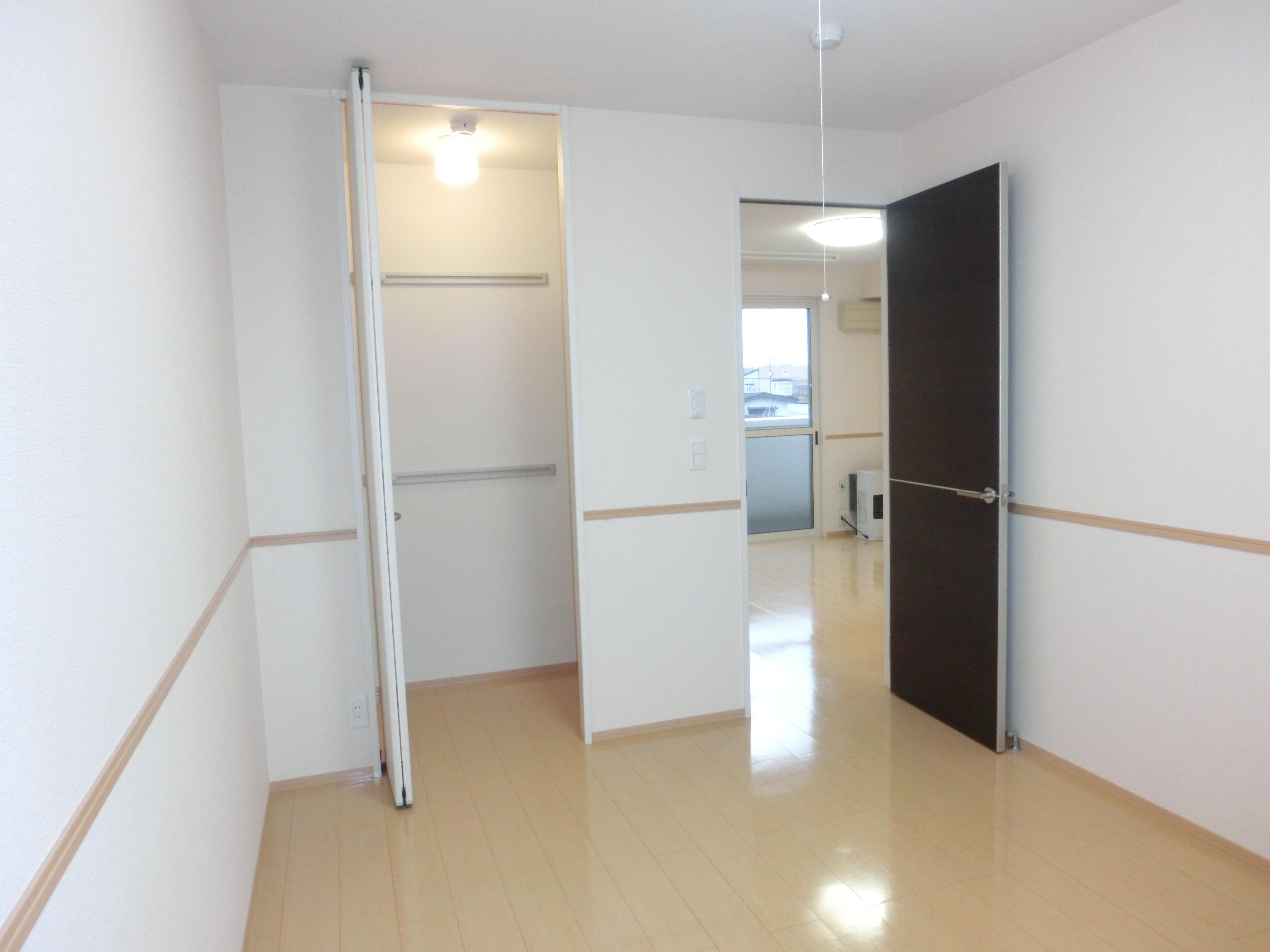 ★D-room★ペット可(小型犬)★インターネットWi-Fi無料★エーデルハイムB