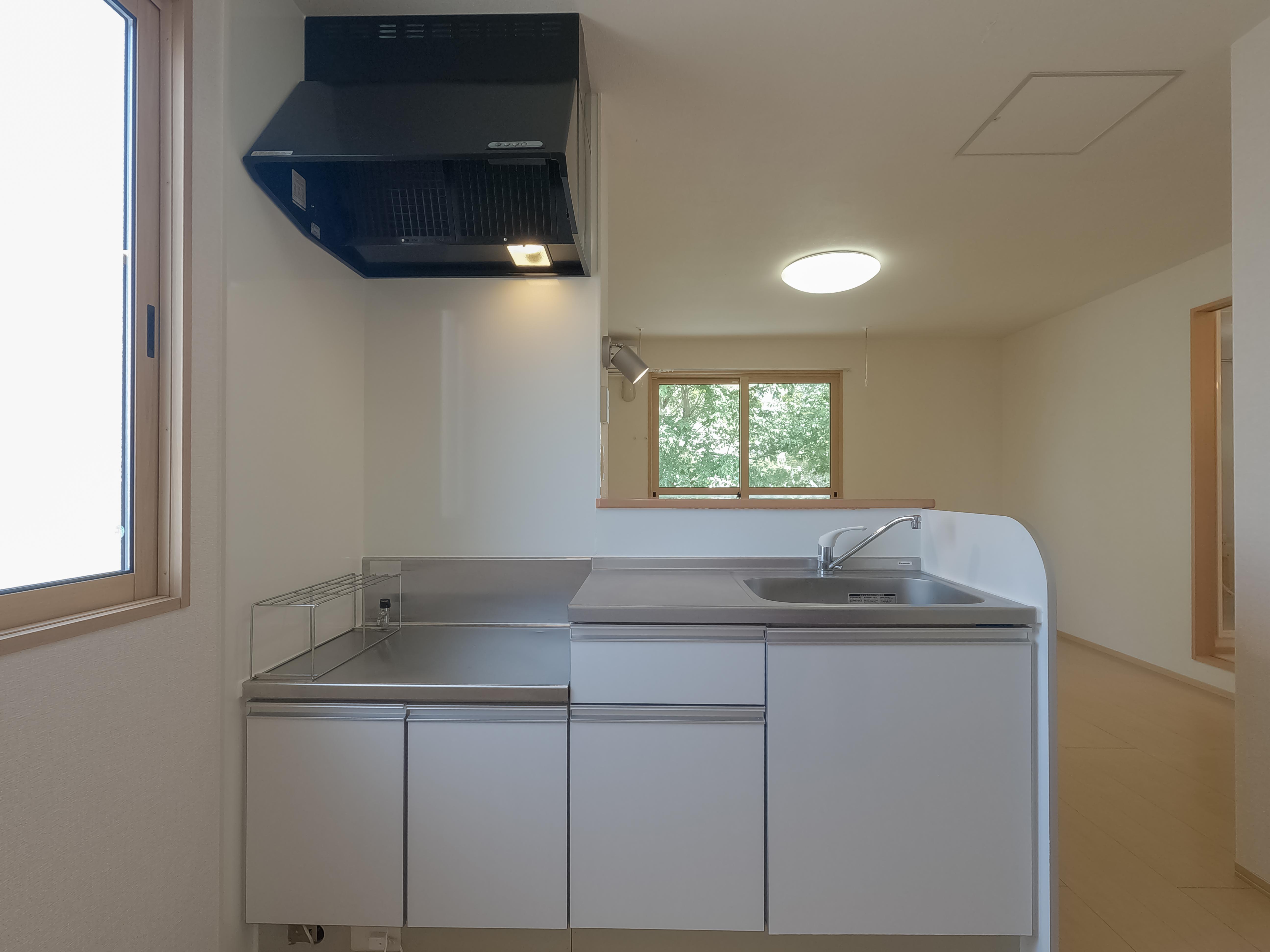 ★D-room★ペット可（小型犬のみ）★インターネットWi-Fi無料★ソレアードコートKARUNI