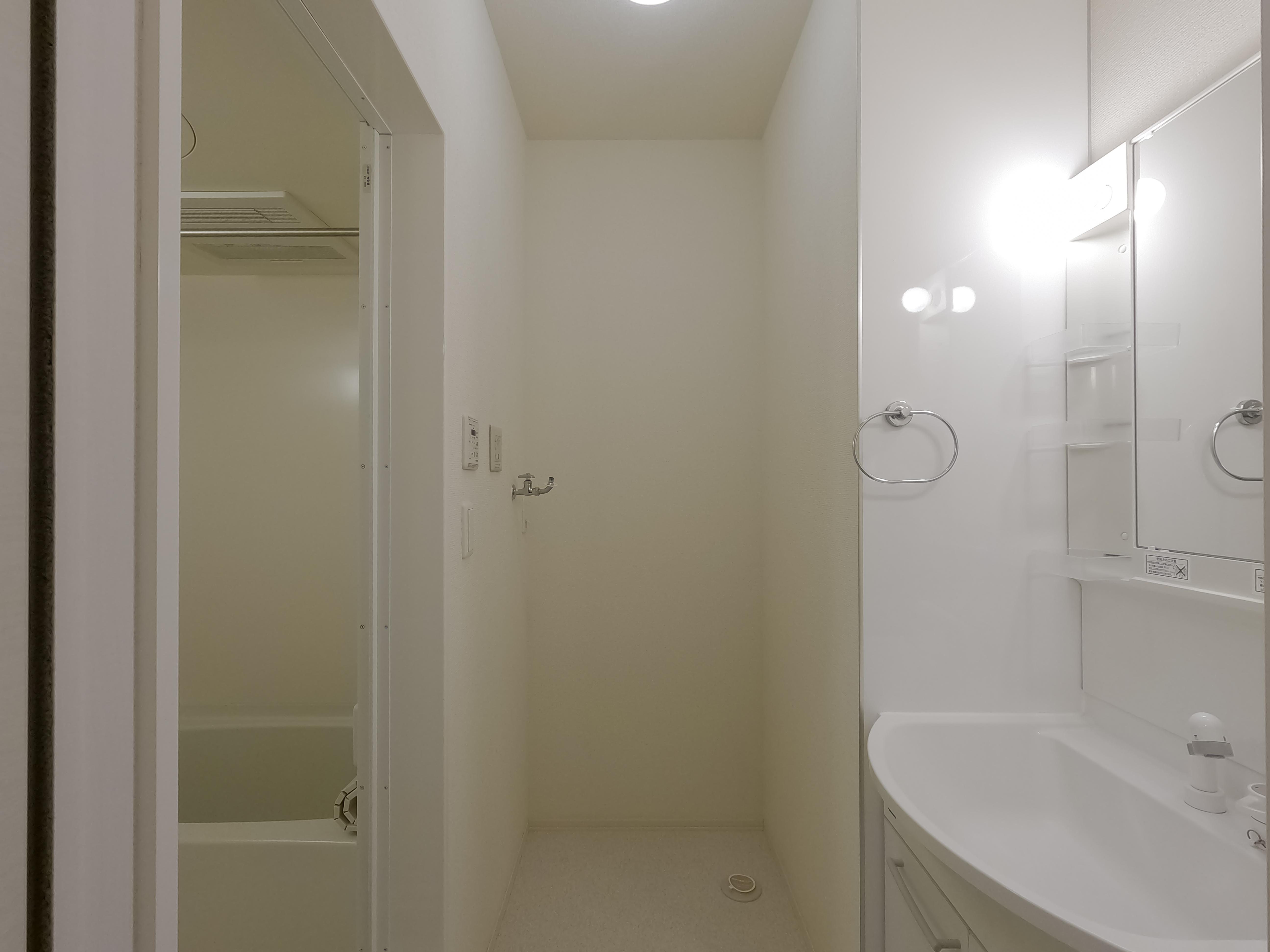 ★D-room★ペット可(小型犬)★インターネットWi-Fi無料★グランモアK