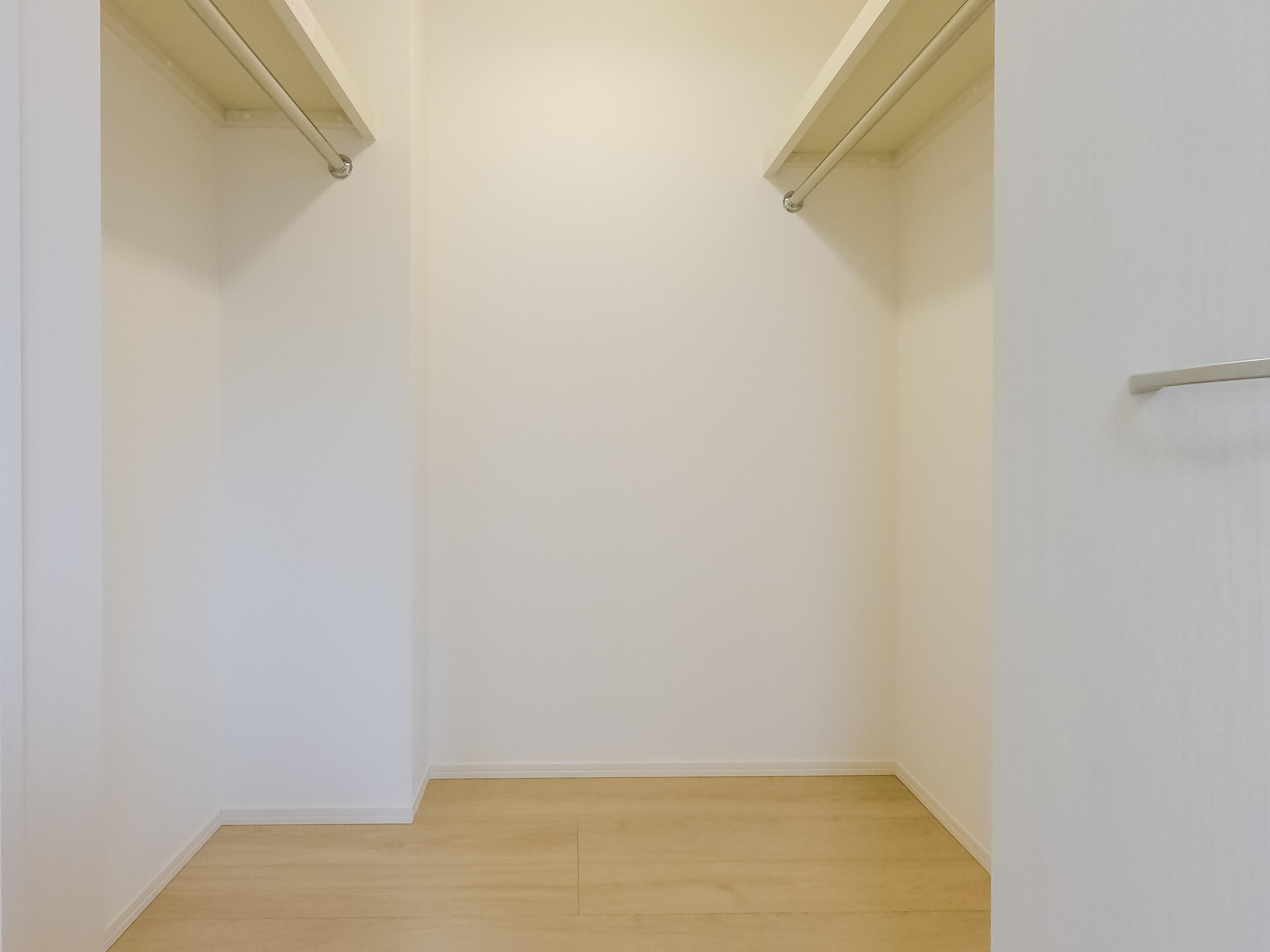 ★D-room★オール電化★インターネットWi-Fi無料★リーブラ レオ