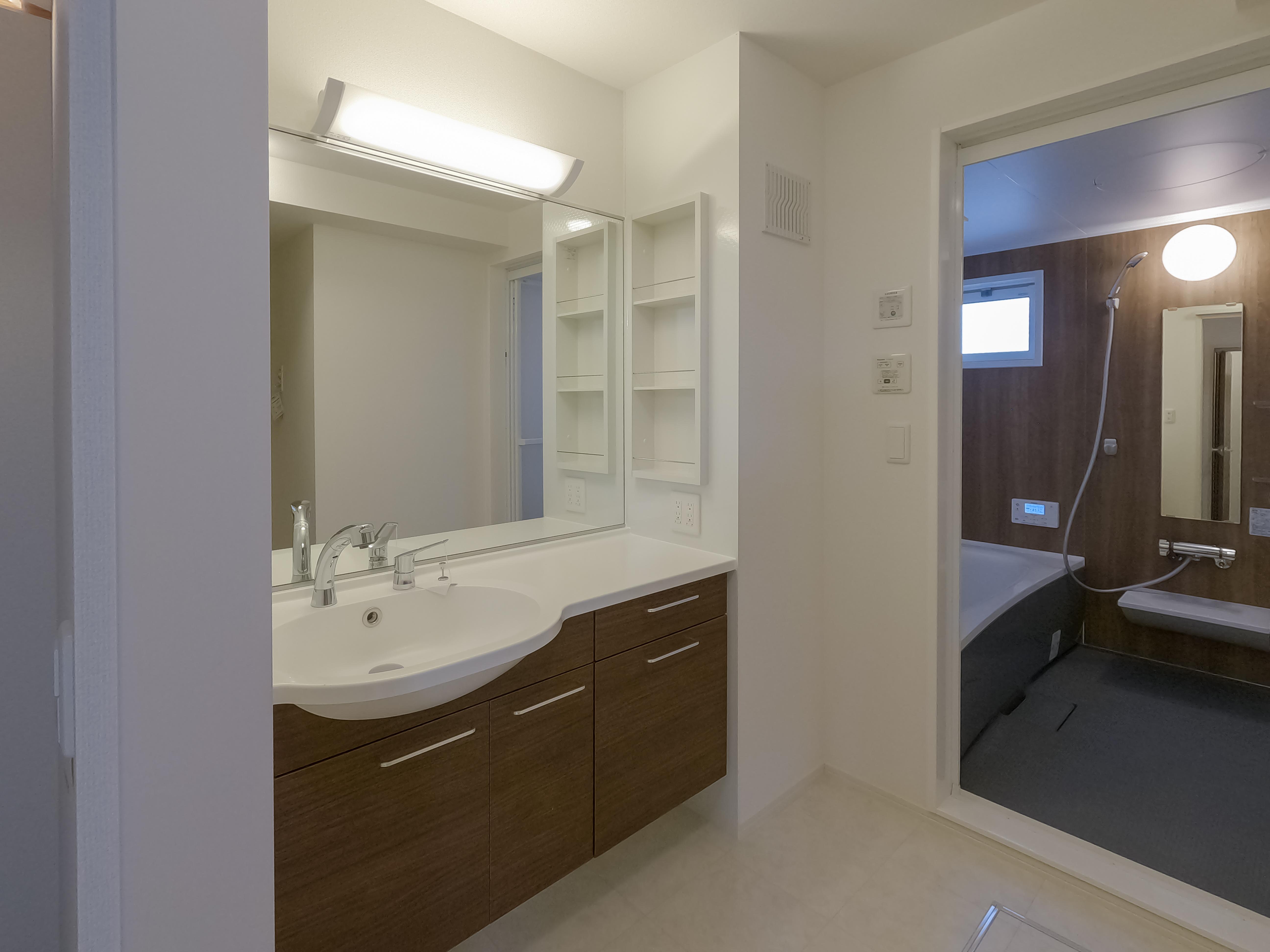 ★D-room★オール電化★インターネットWi-Fi無料★リーブラ レオ