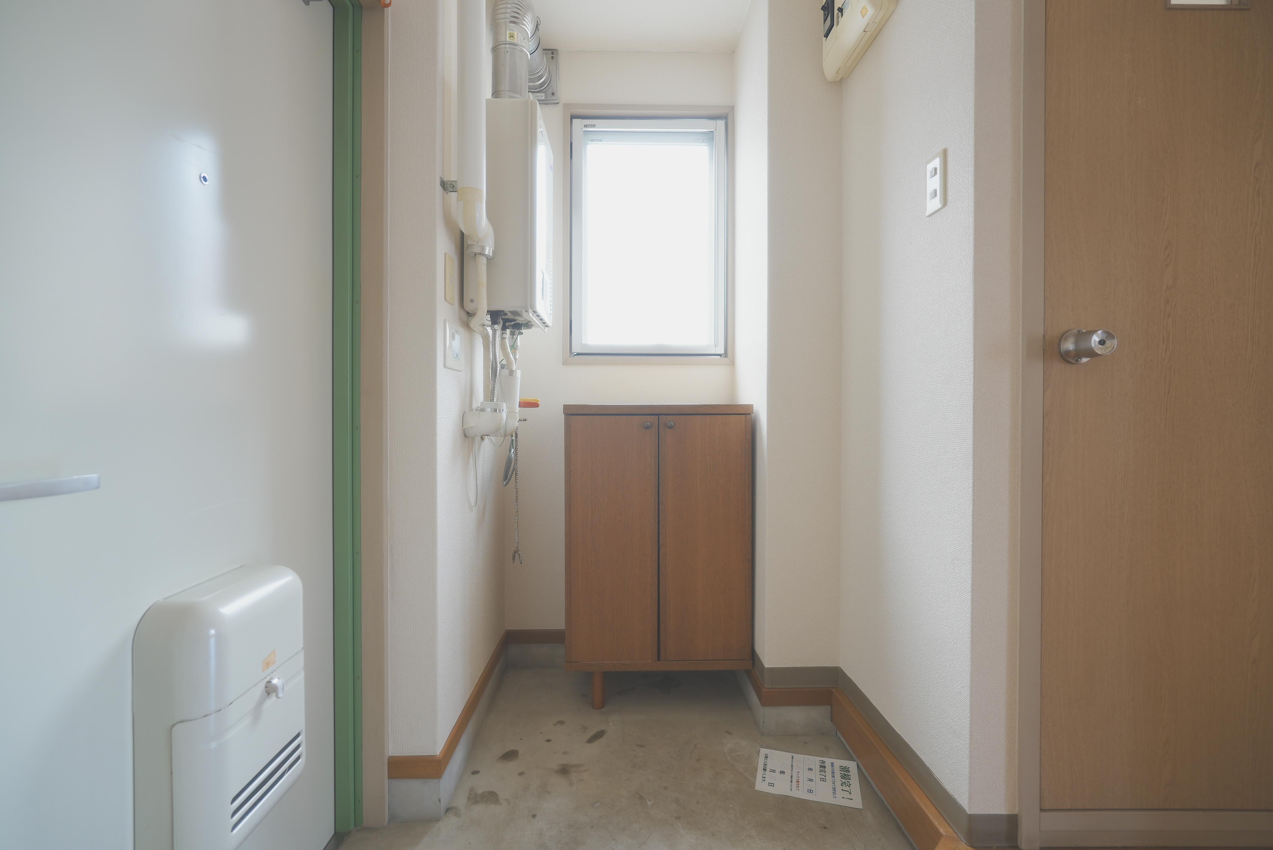 ★八戸市中心街まで徒歩5分★都市ガス★ピュアビル