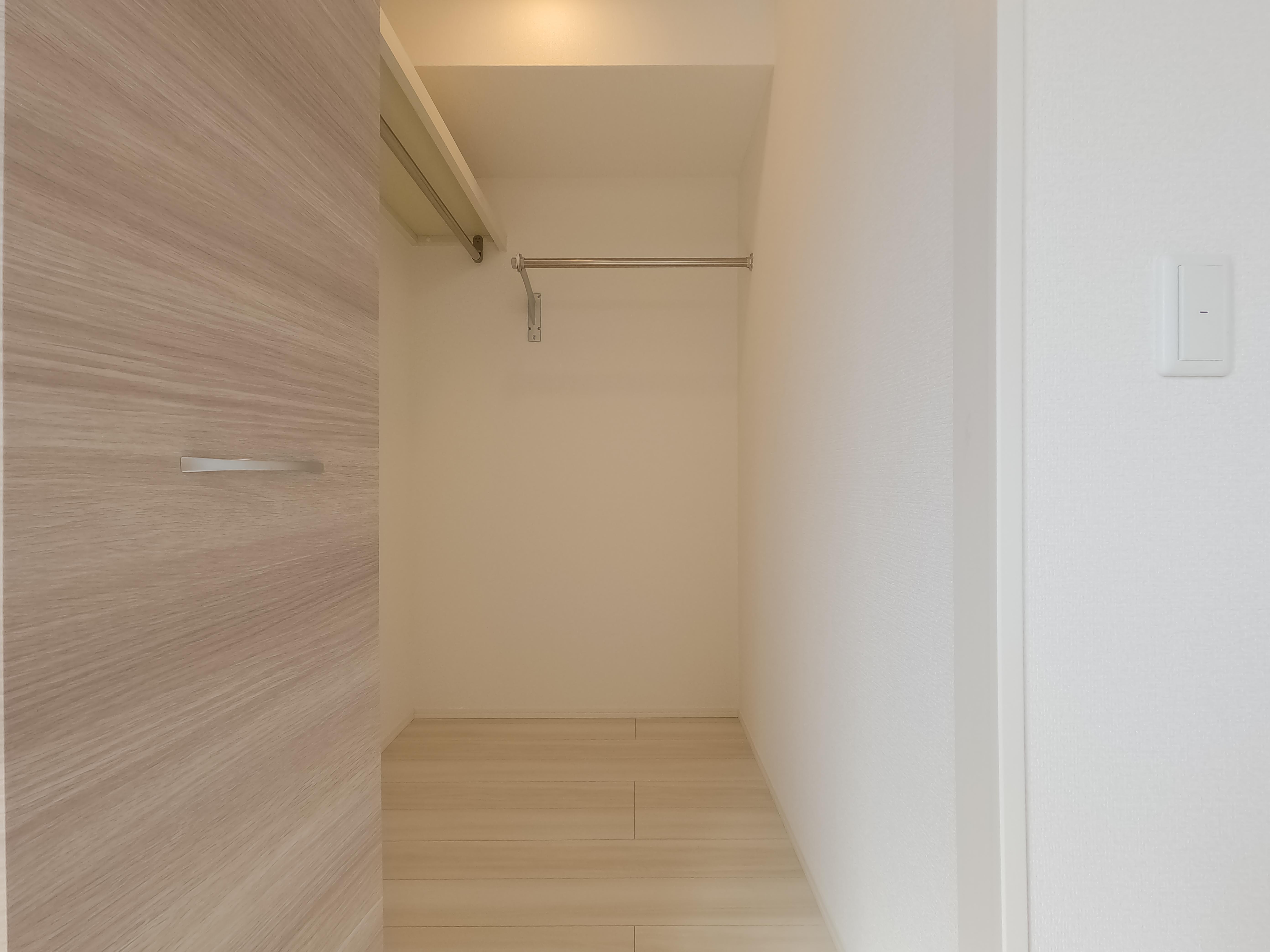 ★D-room★インターネットWi-Fi無料★D-room売市鴨ケ池