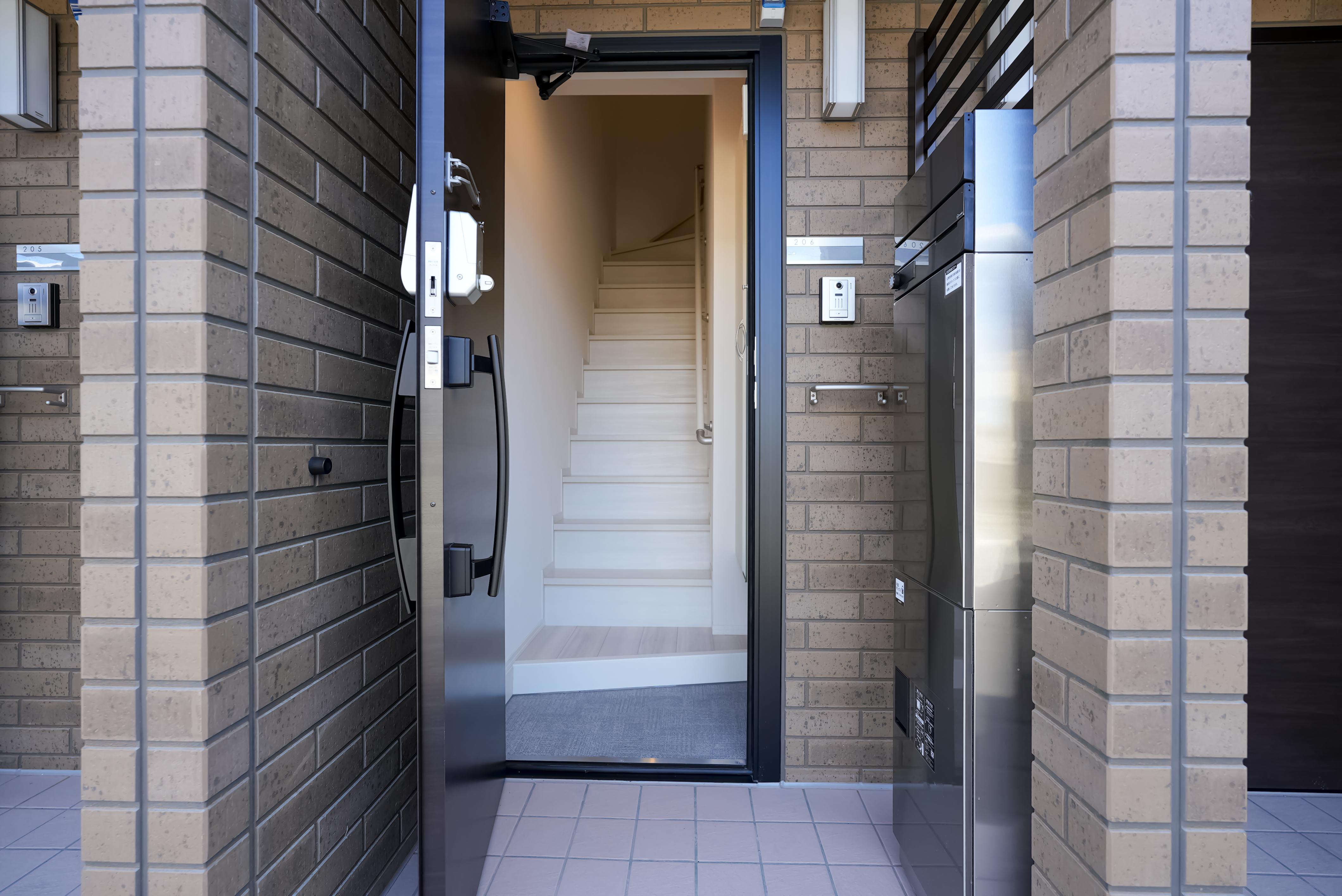 ★D-room★インターネットWi-Fi無料★ヴィラ カスターニャ