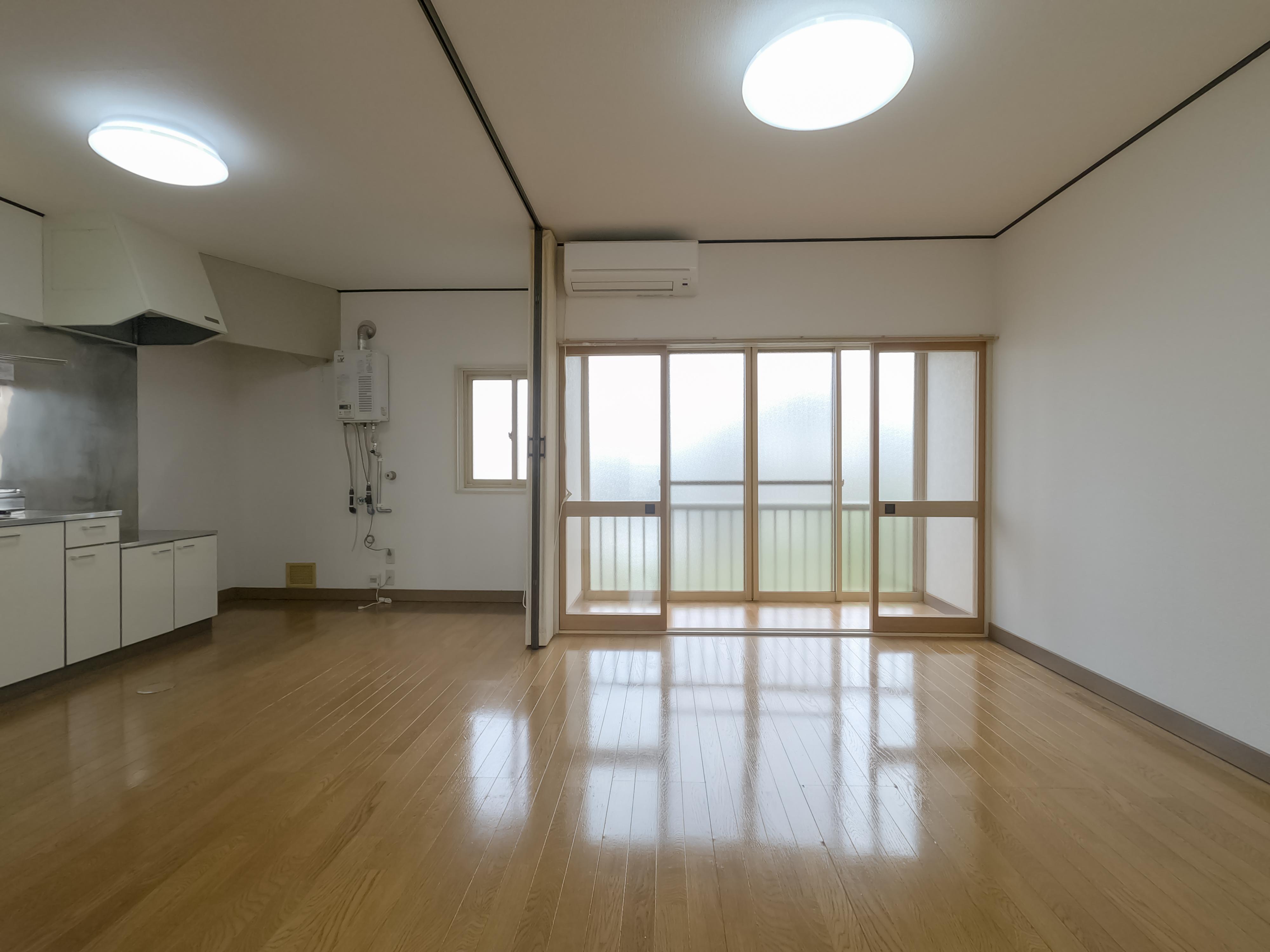 ★D-room★インターネットWi-Fi無料★グリーンクサカベ