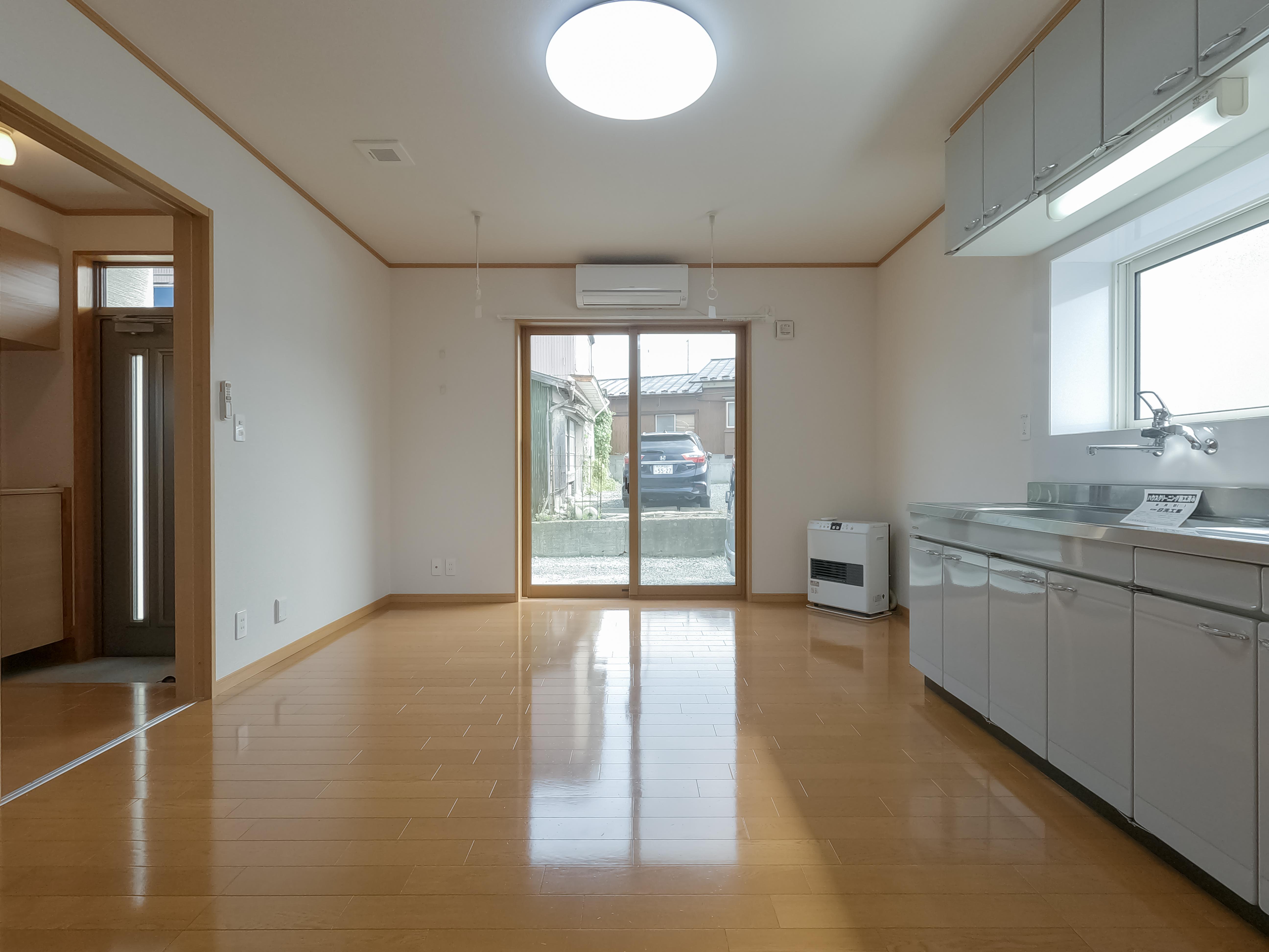 ★一戸建★2階建★サンシモダ