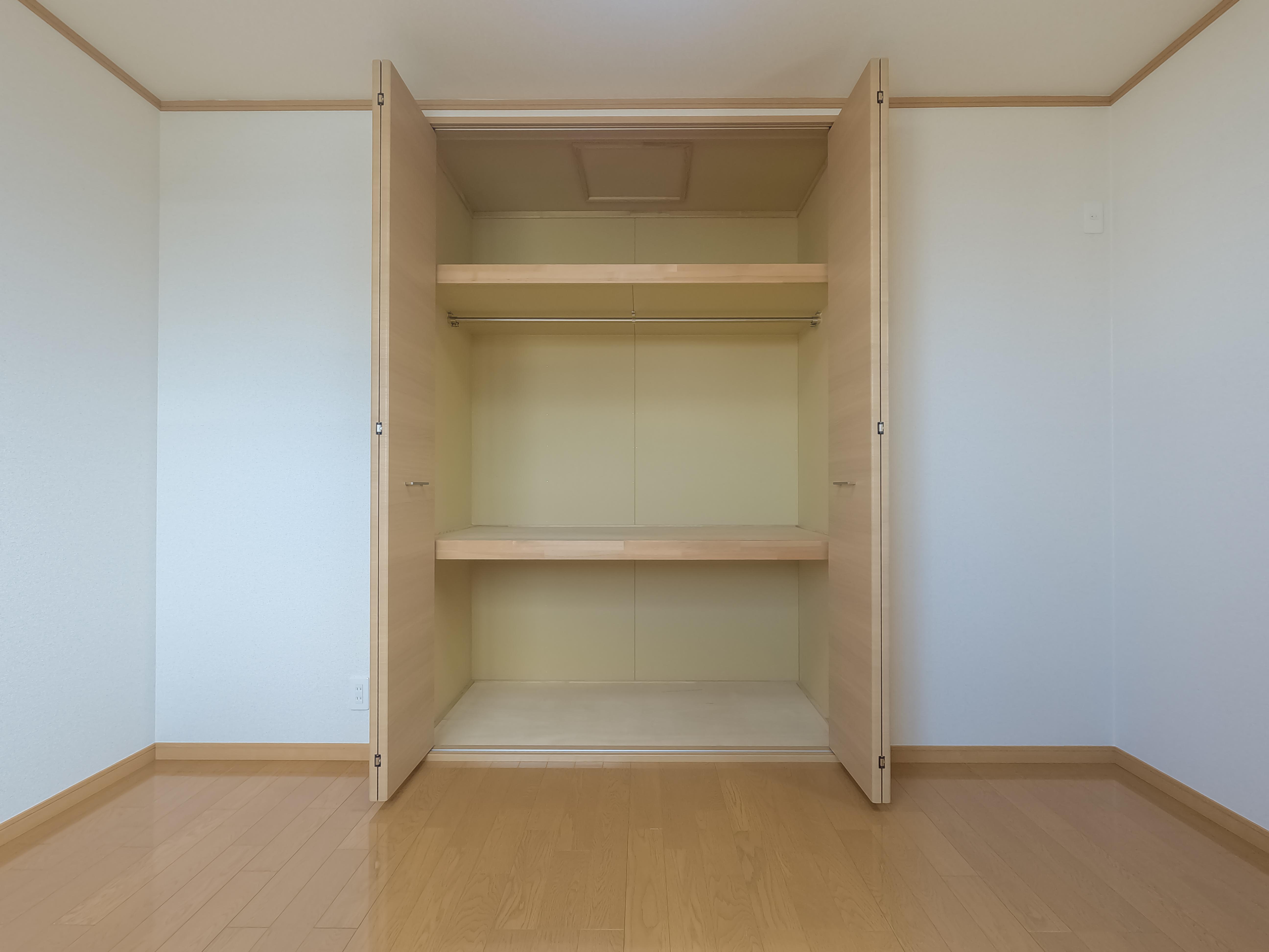 ★一戸建★2階建★サンシモダ