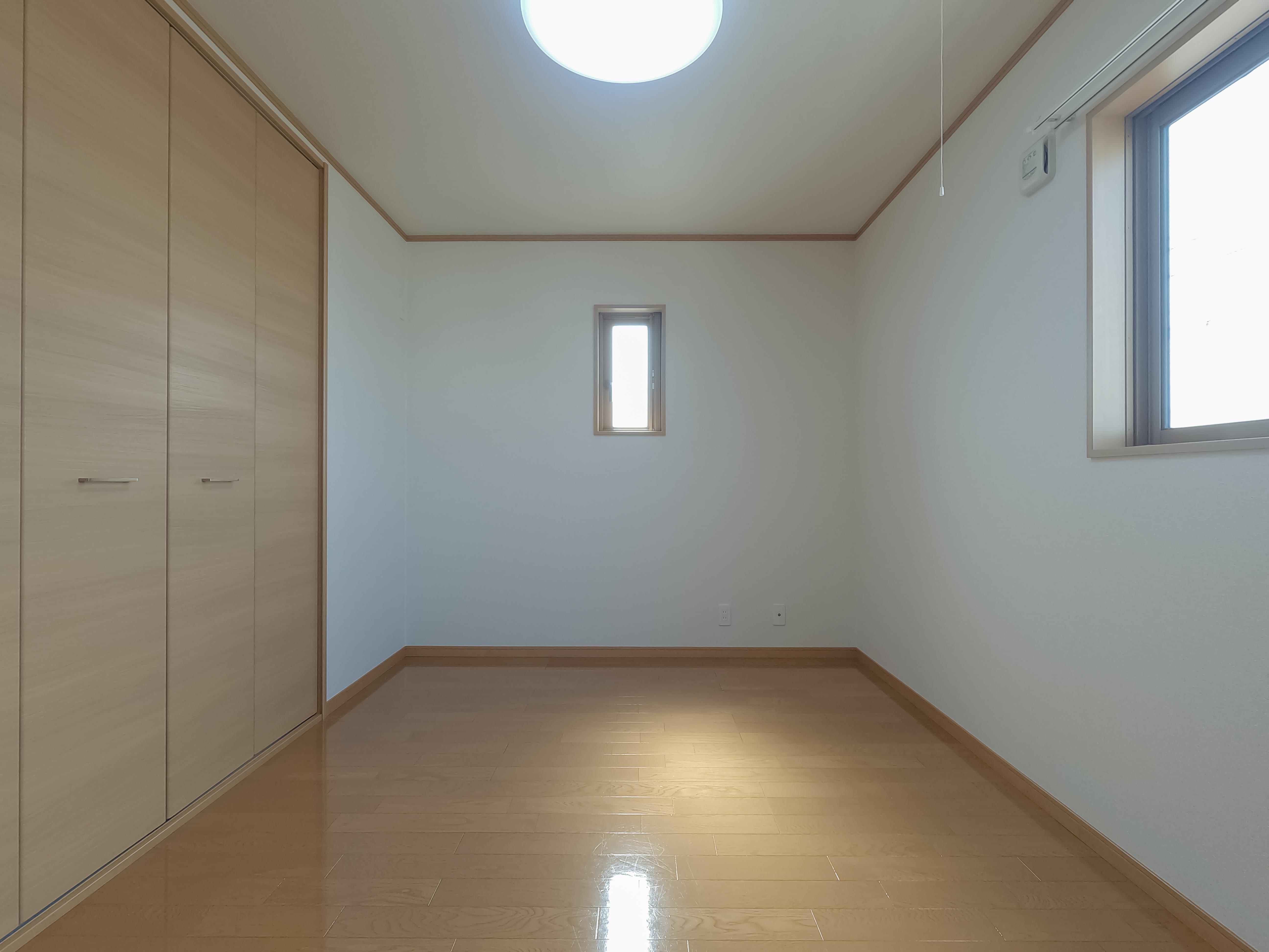 ★一戸建★2階建★サンシモダ