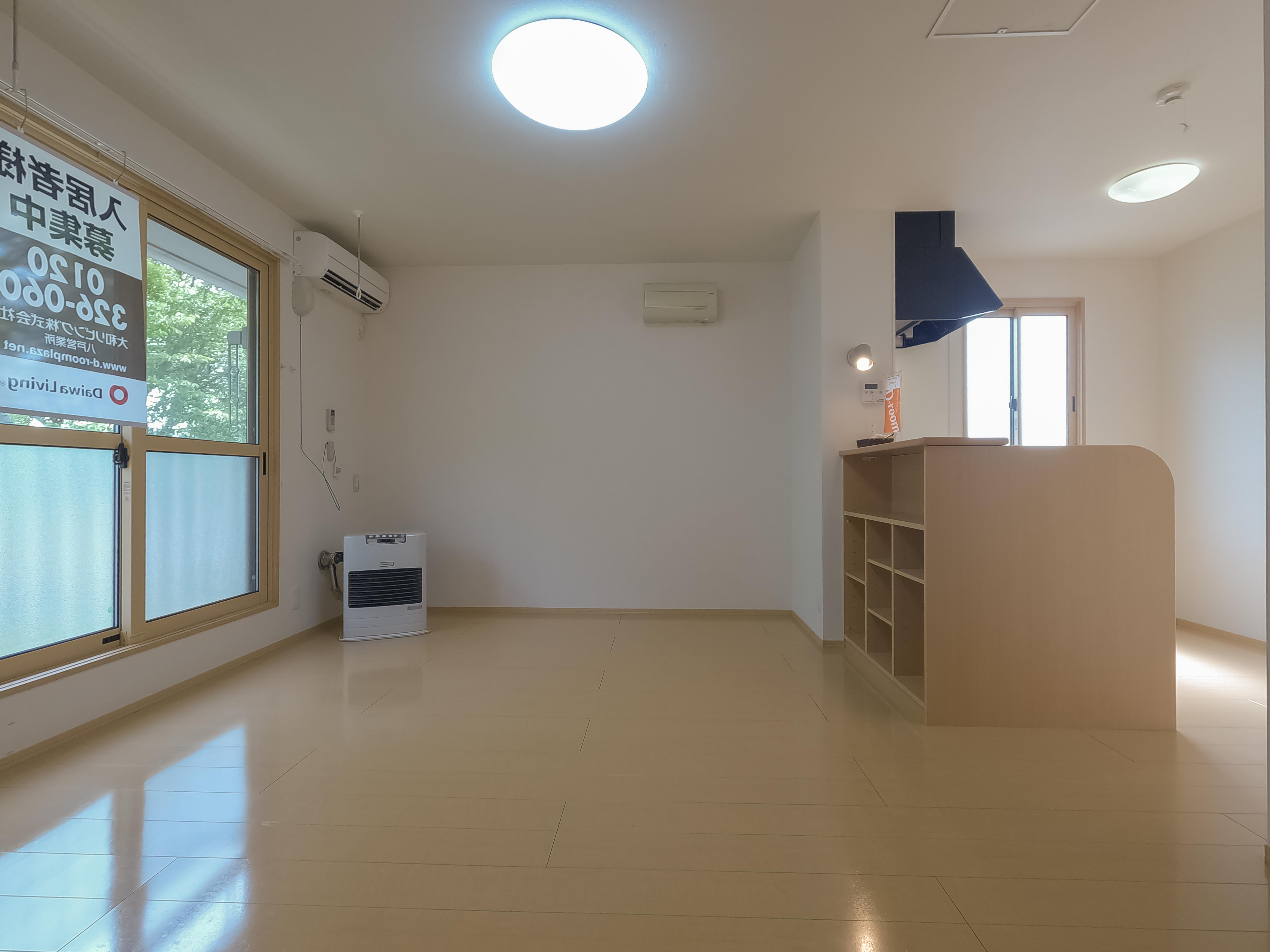 ★D-room★ペット可(小型犬のみ)★インターネットWi-Fi無料★ソレアードコートKARUNI