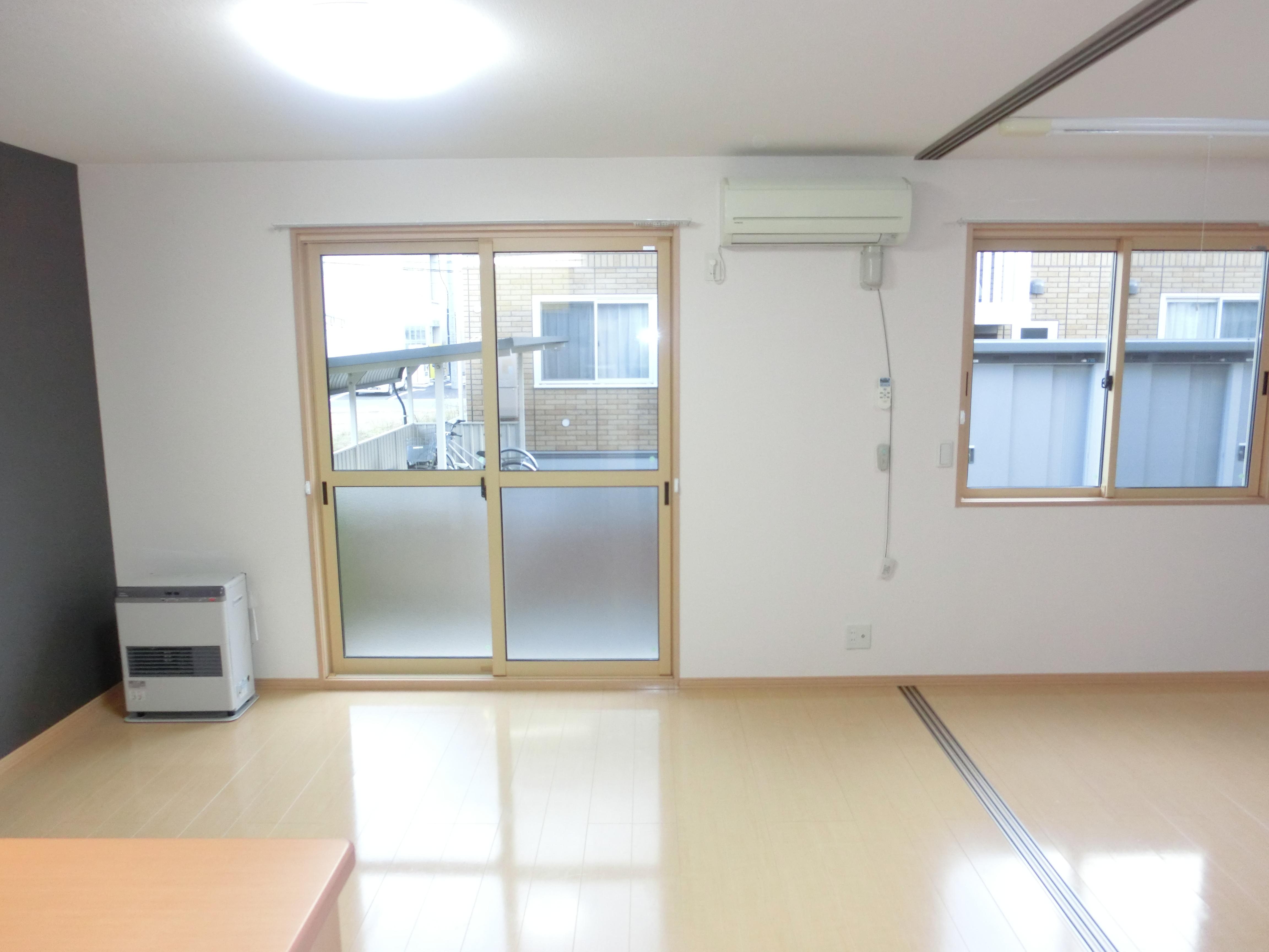 ★D-room★インターネットWi-Fi無料★ヴィラ ラモールA