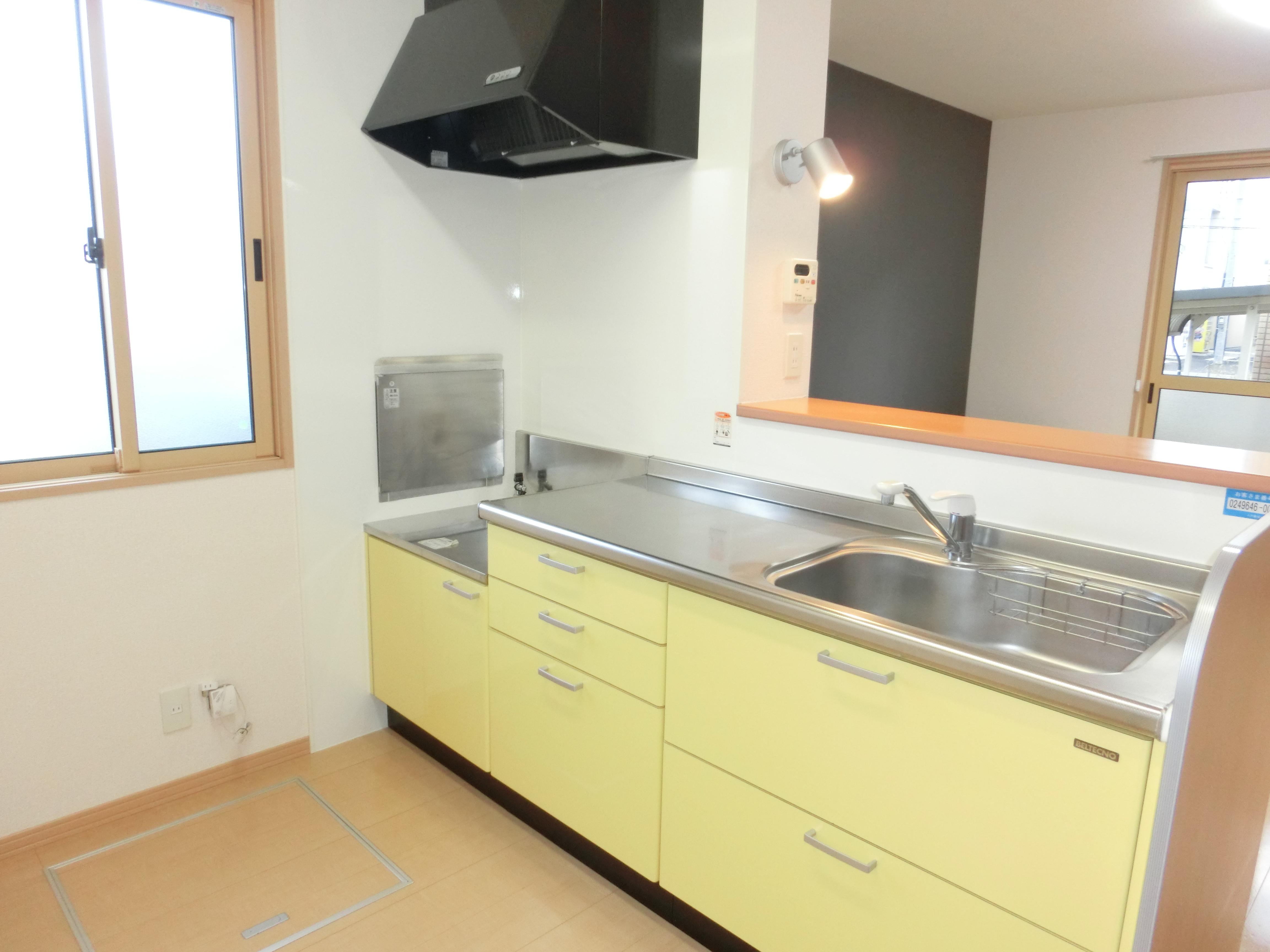 ★D-room★インターネットWi-Fi無料★ヴィラ ラモールA