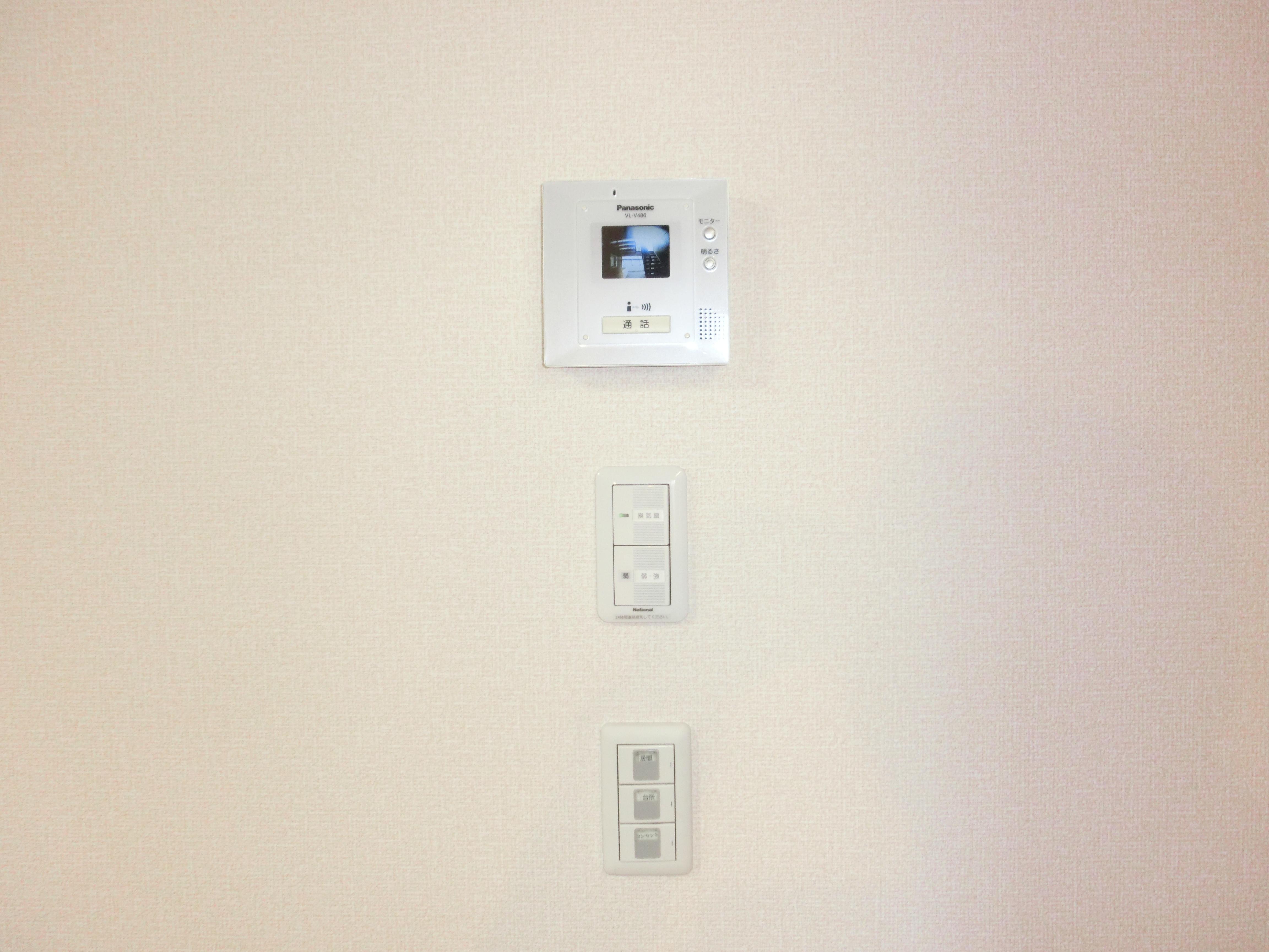 ★D-room★インターネットWi-Fi無料★ヴィラ ラモールA