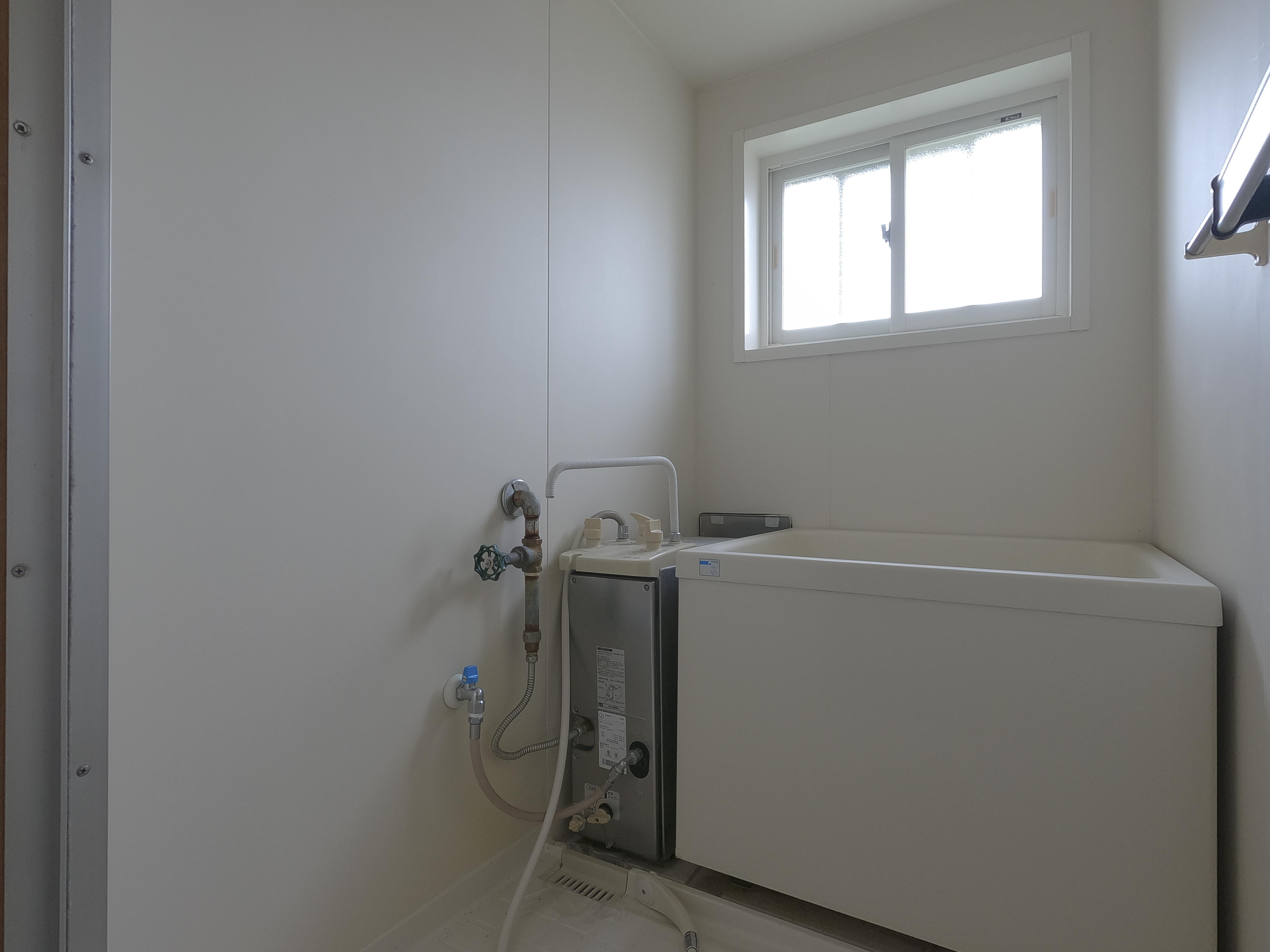 ウィスタリアB棟