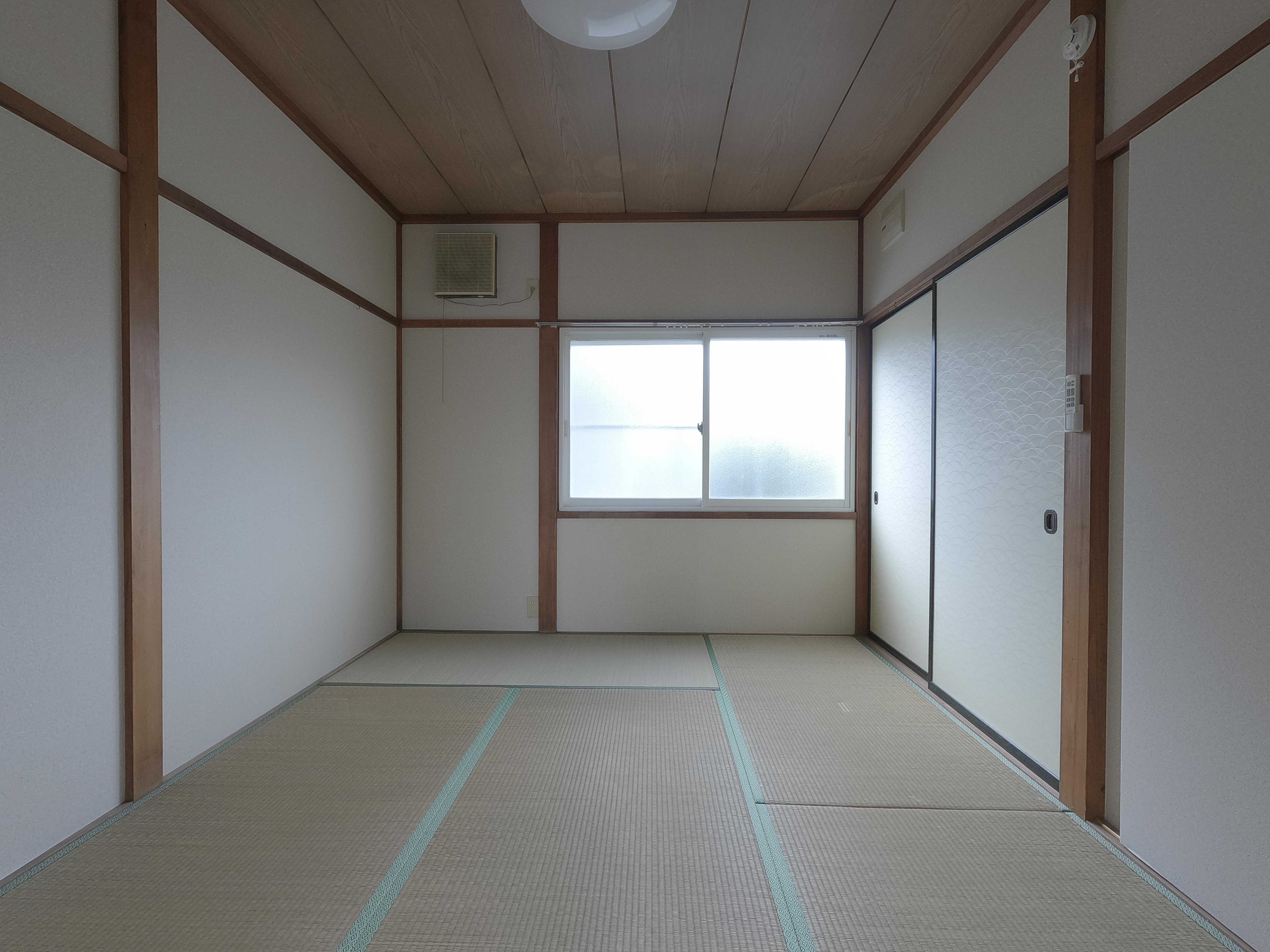 ロイヤルタカハシ