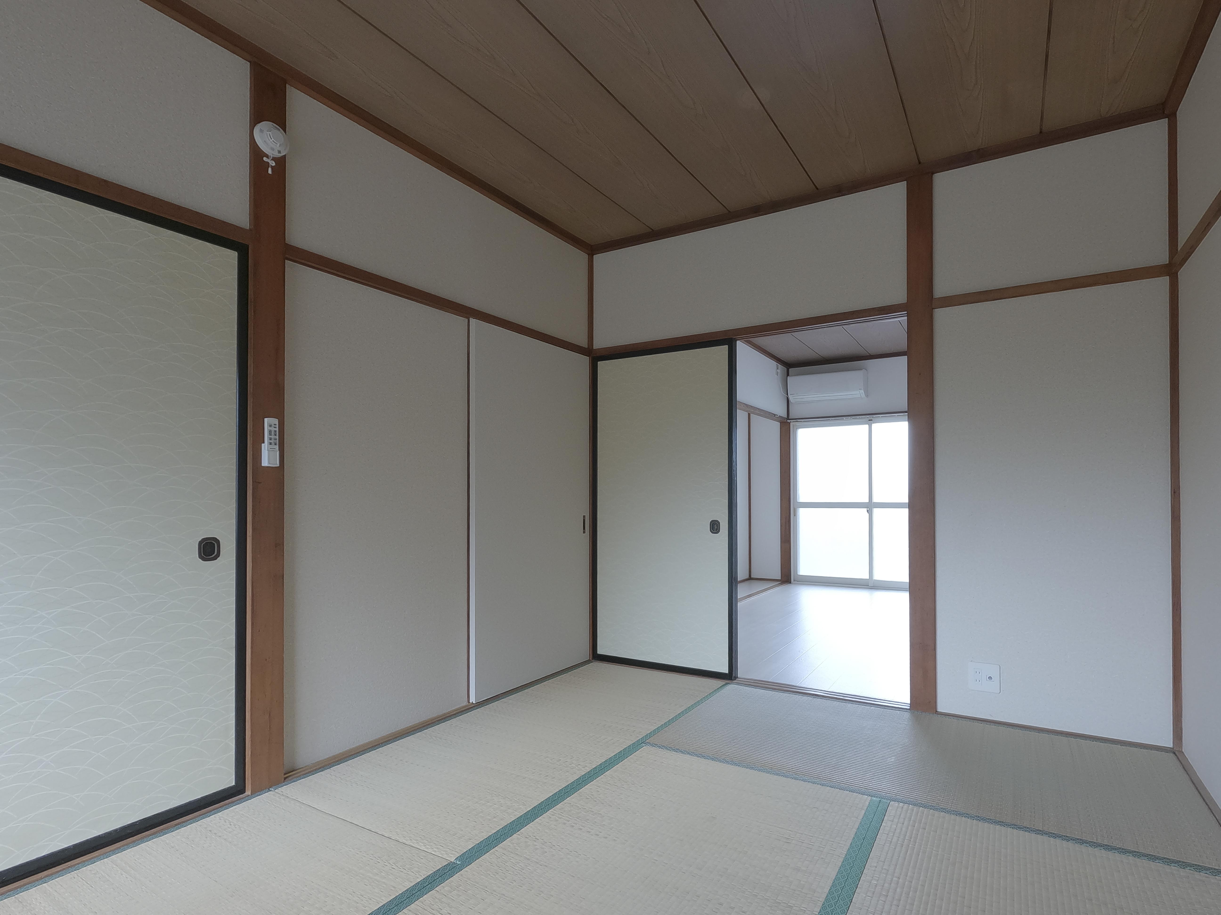 ロイヤルタカハシ