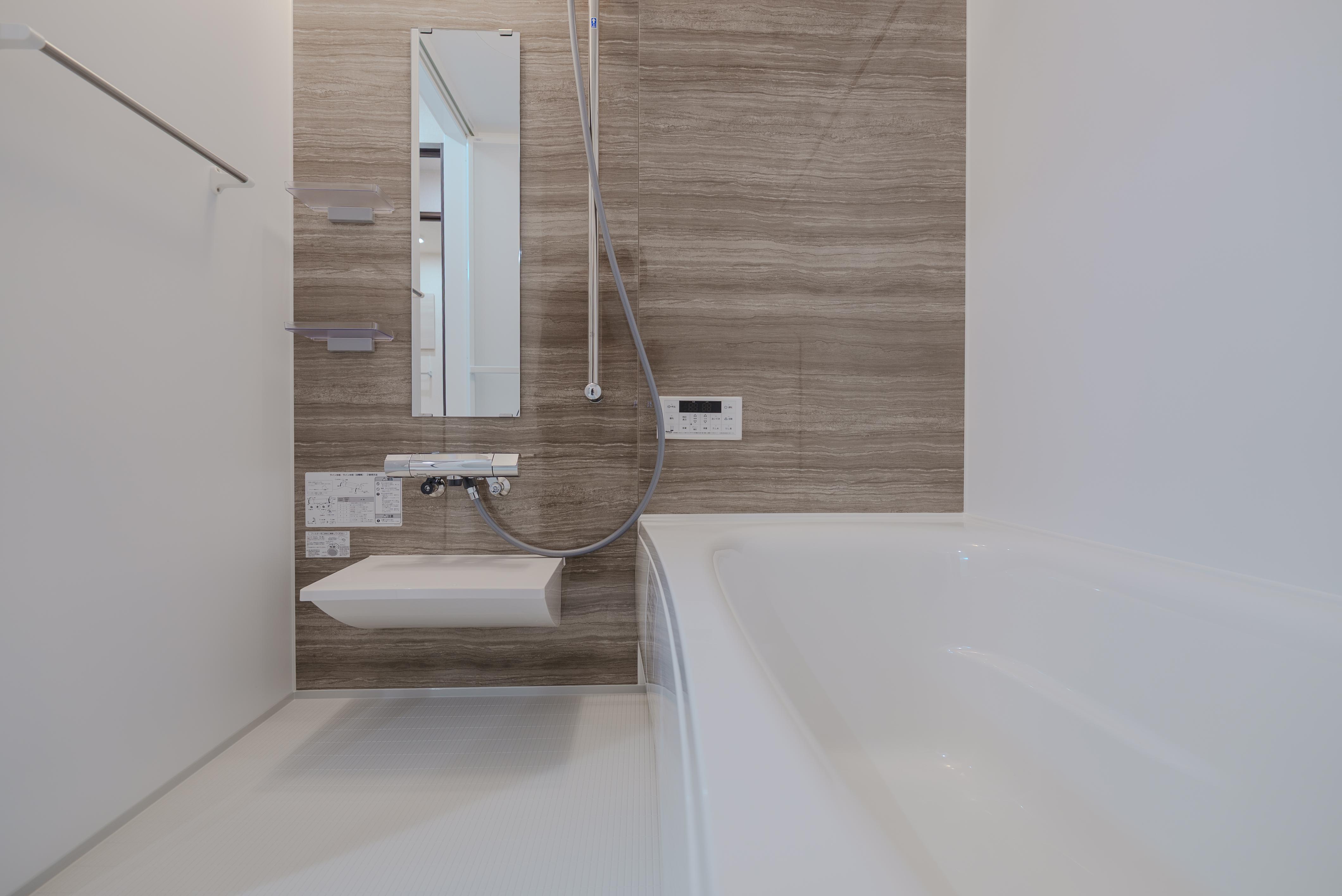 ★D-room★太陽光発電ZEH-M★インターネット無料★新築★レスア柏崎Ⅱ