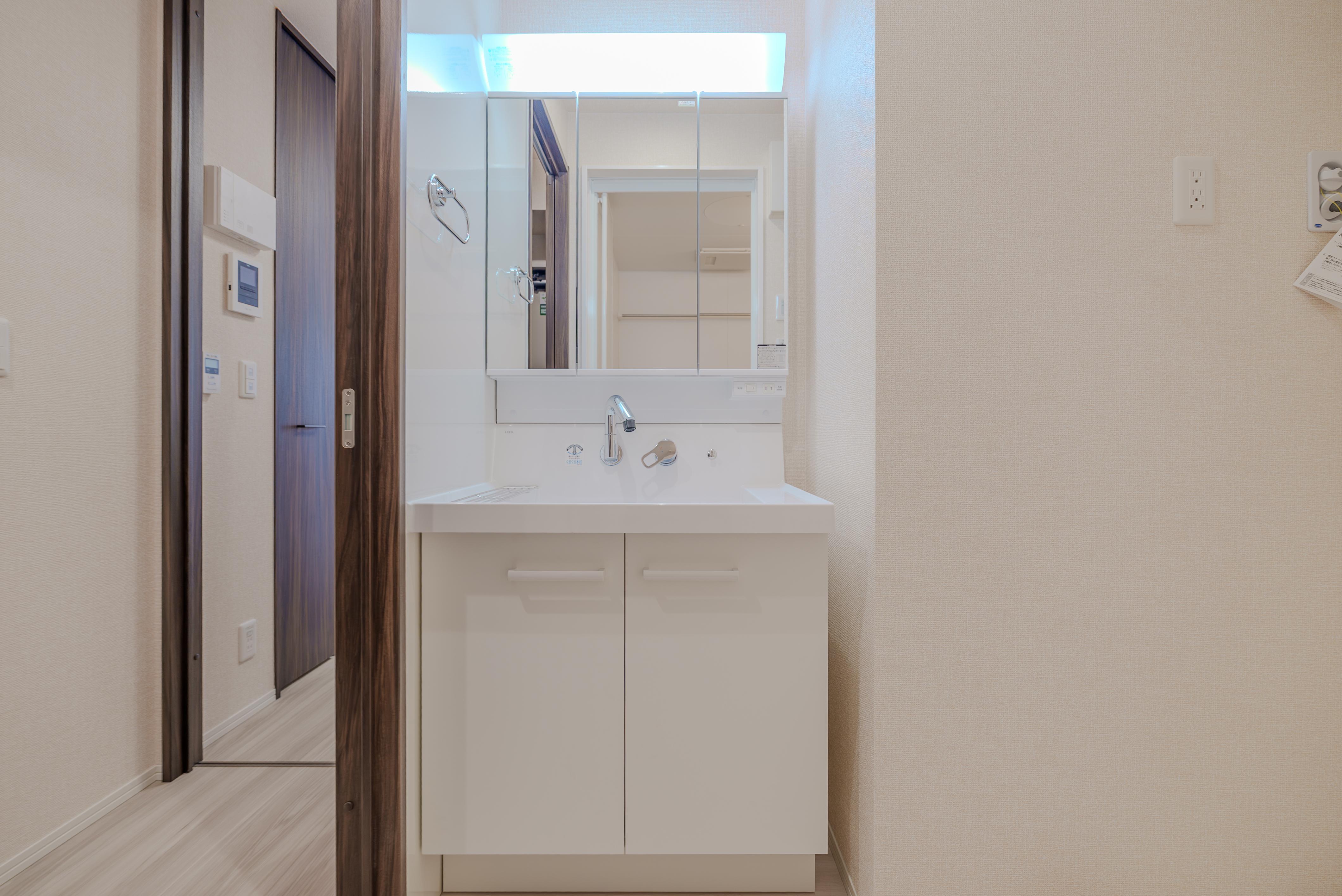 ★D-room★太陽光発電ZEH-M★インターネット無料★新築★レスア柏崎Ⅱ