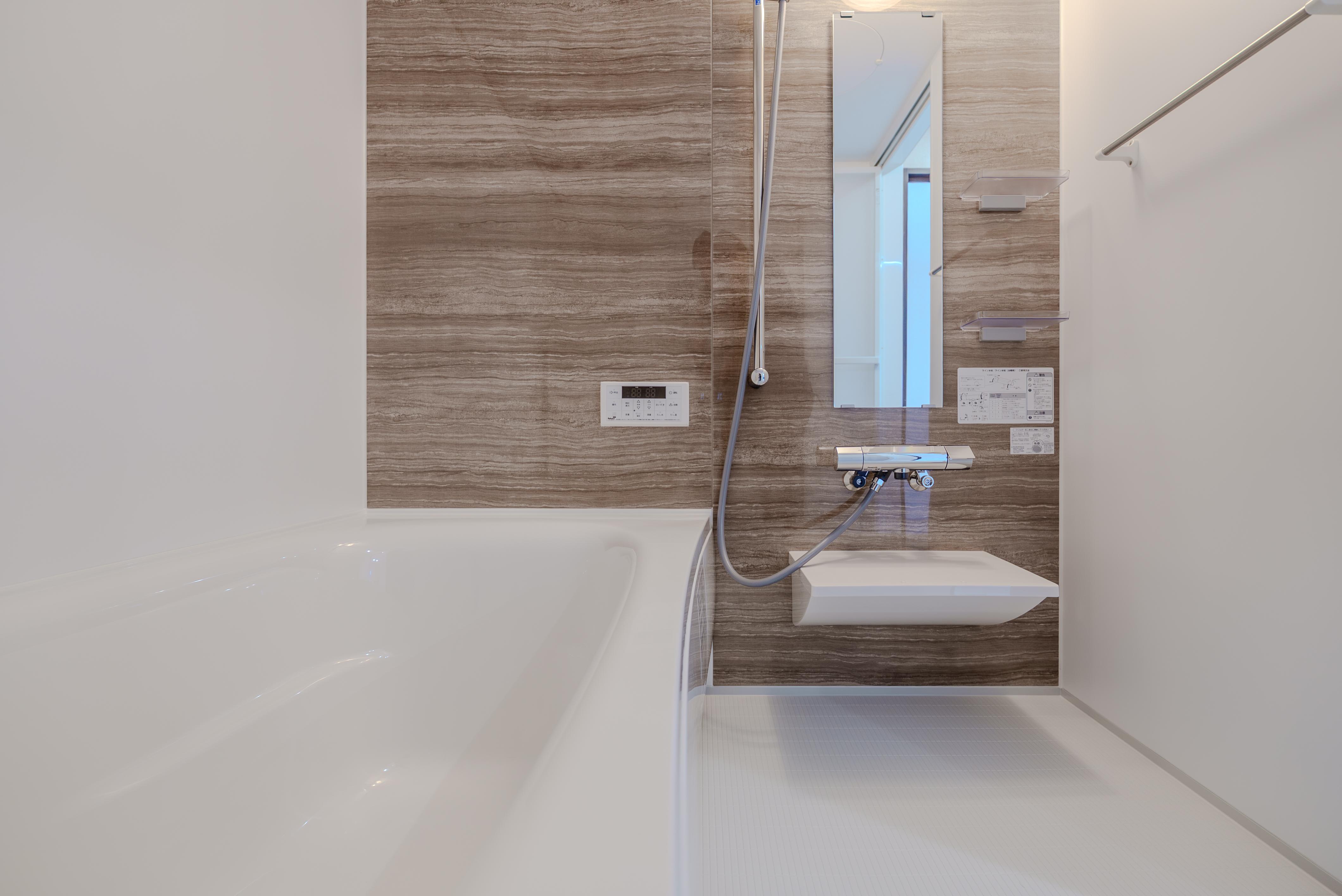 ★D-room★太陽光発電ZEH-M★インターネット無料★新築★レスア柏崎Ⅱ