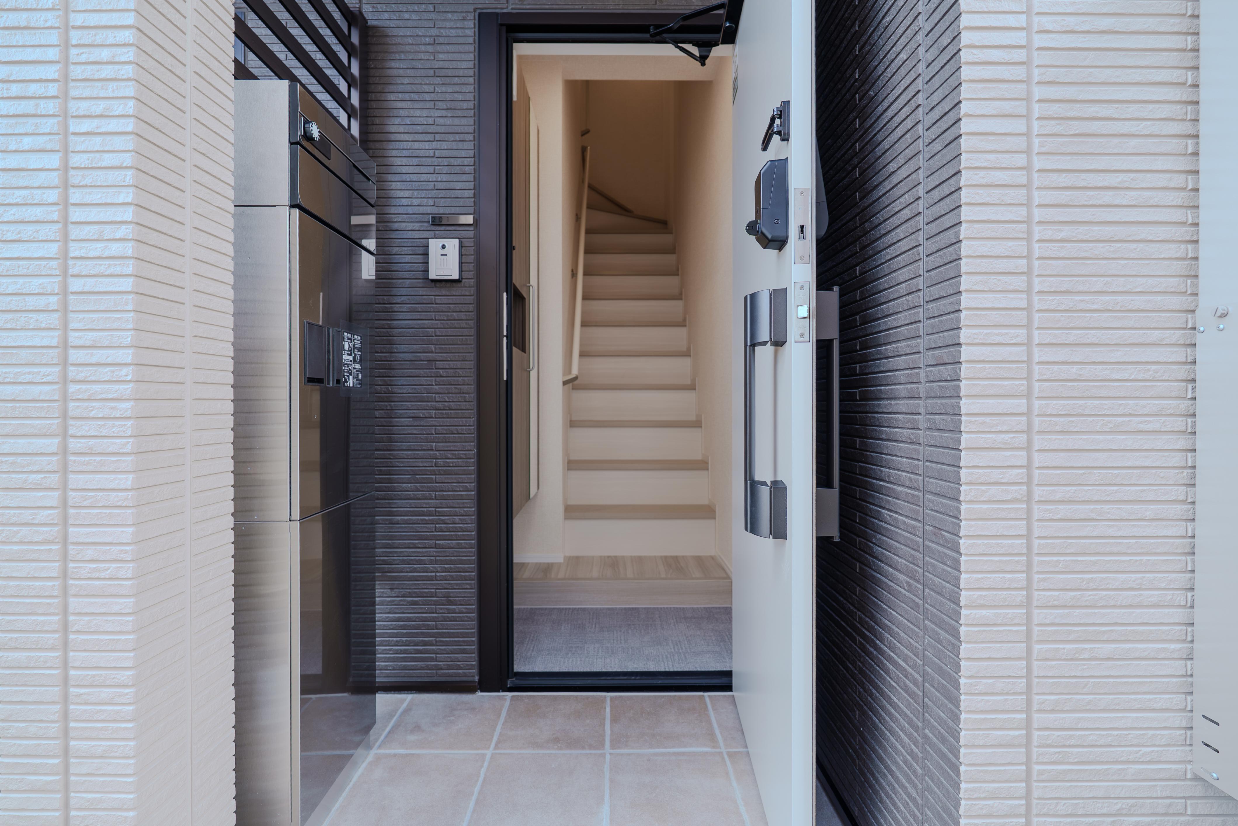 ★D-room★太陽光発電ZEH-M★インターネット無料★新築★レスア柏崎Ⅱ