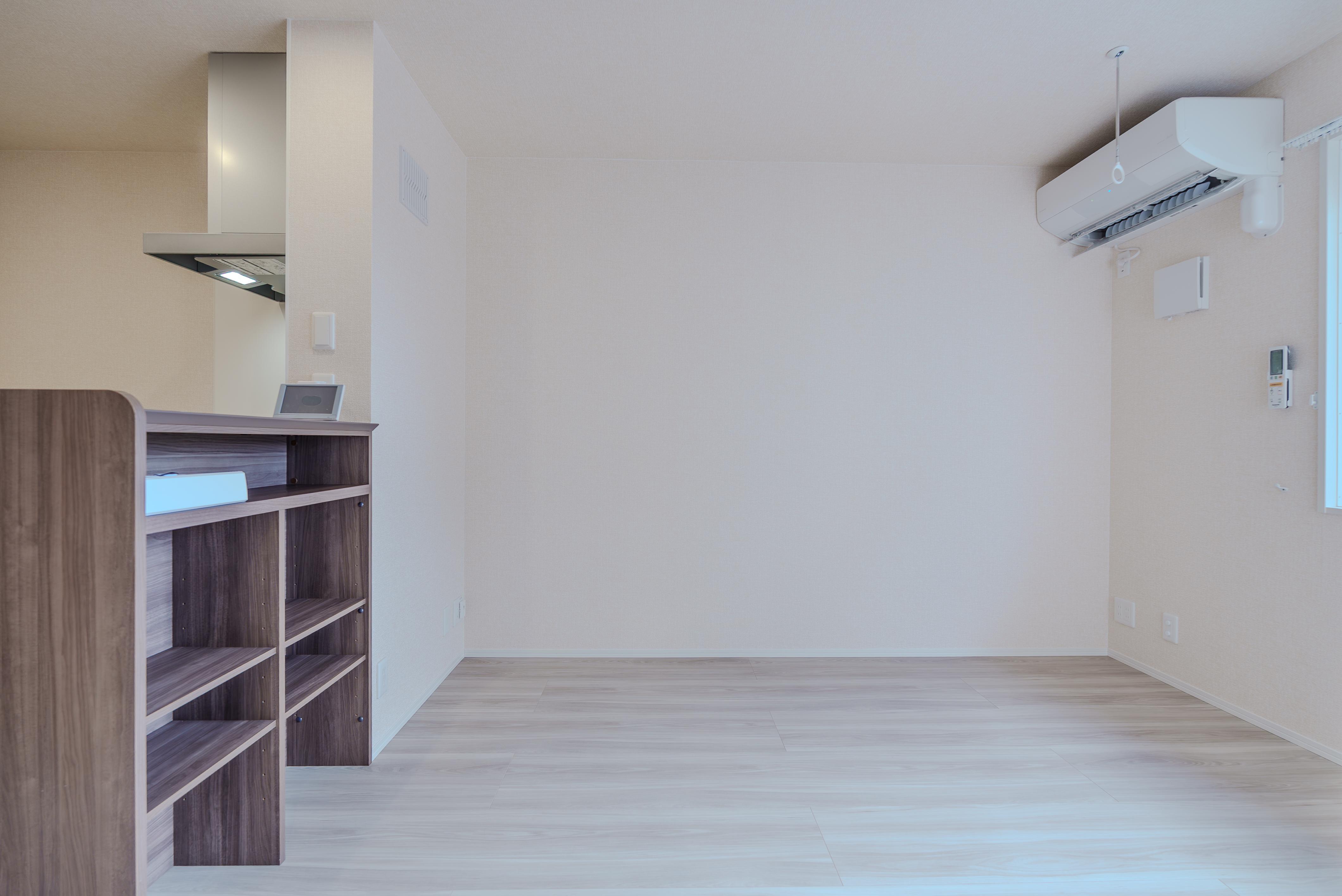 ★D-room★太陽光発電ZEH-M★インターネット無料★新築★レスア柏崎Ⅱ