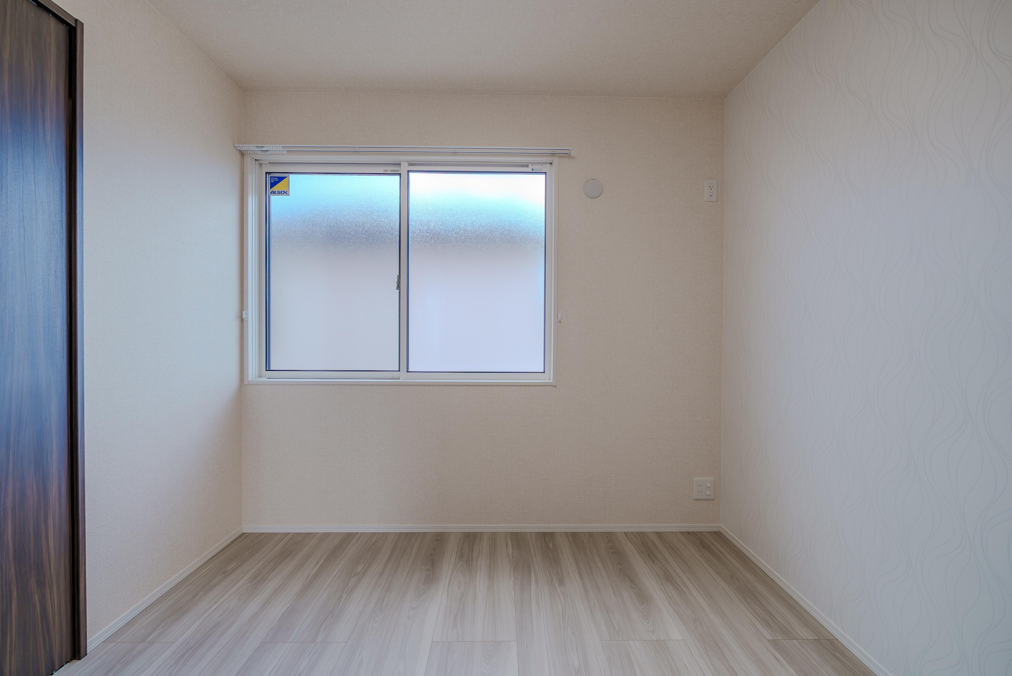 ★D-room★太陽光発電ZEH-M★インターネット無料★新築★レスア柏崎Ⅱ