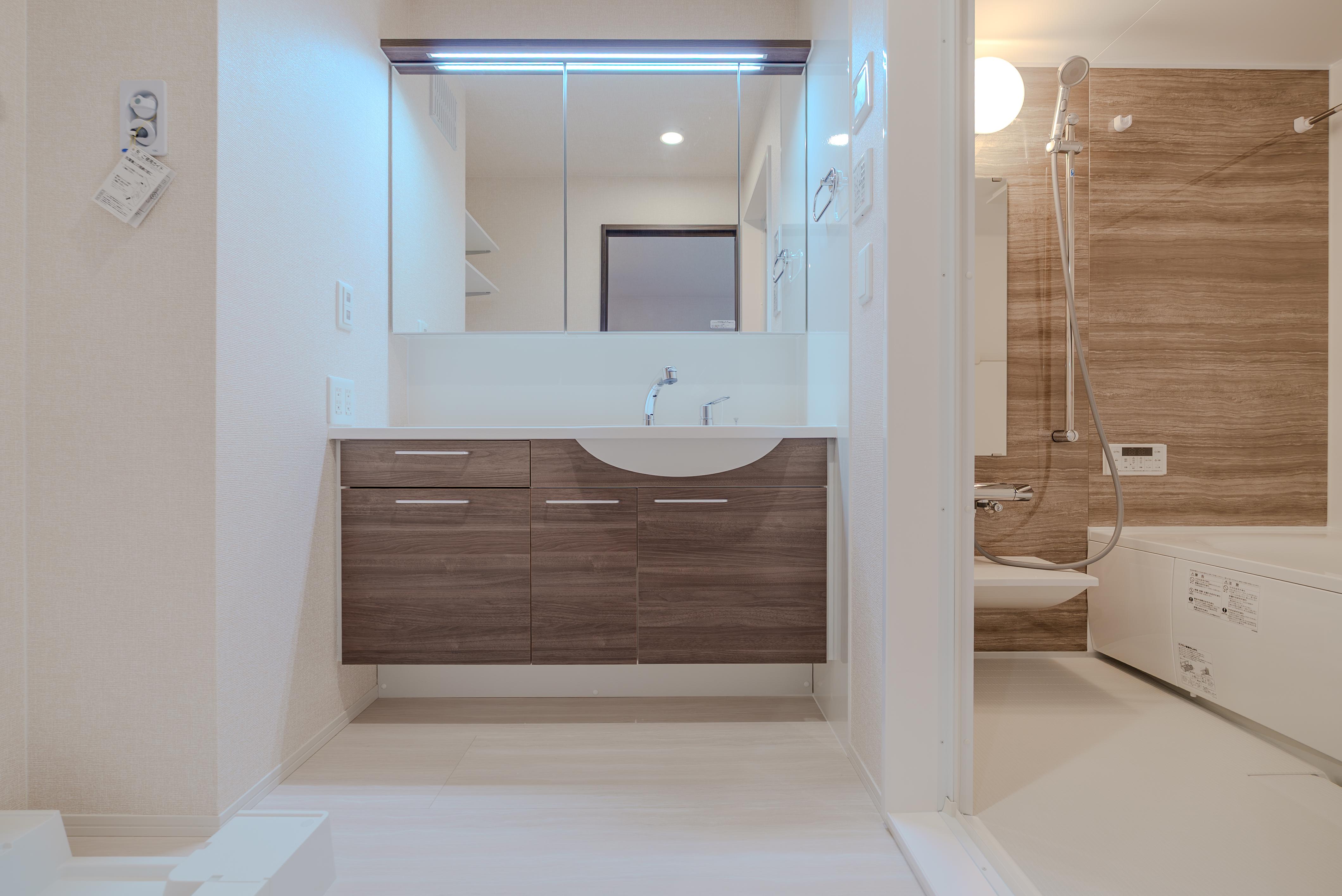 ★D-room★太陽光発電ZEH-M★インターネット無料★新築★レスア柏崎Ⅱ