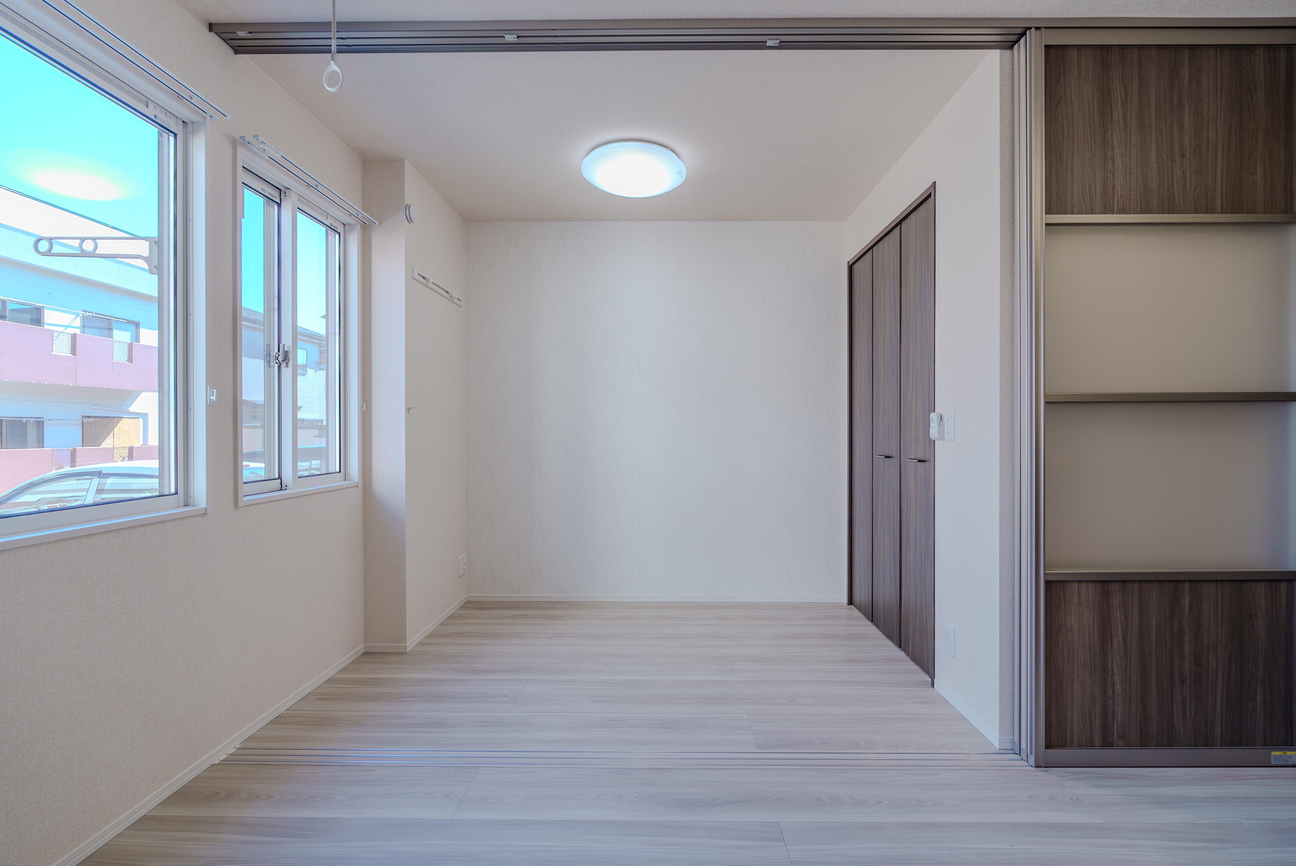 ★D-room★太陽光発電ZEH-M★インターネット無料★新築★レスア柏崎Ⅲ