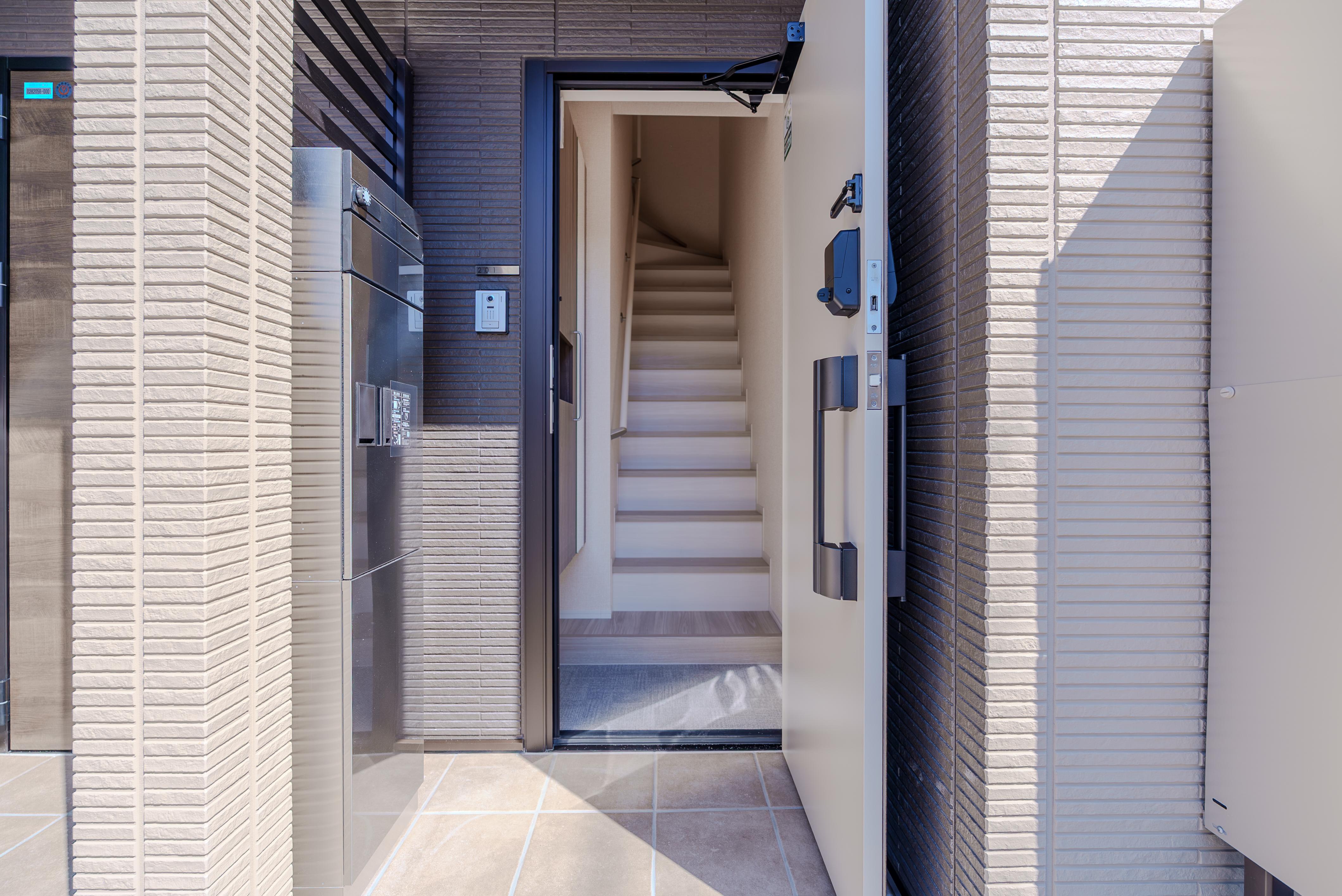 ★D-room★太陽光発電ZEH-M★インターネット無料★新築★レスア柏崎Ⅲ