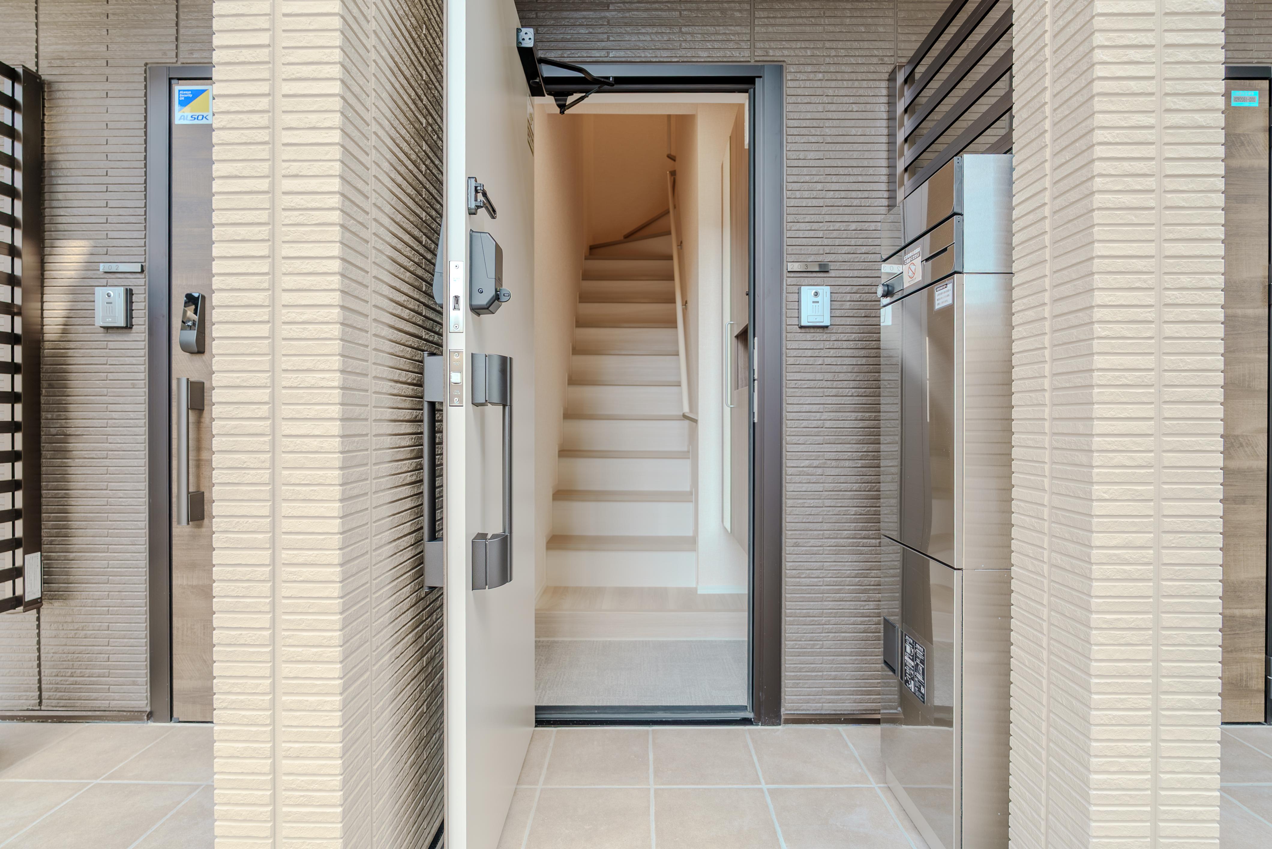 ★D-room★太陽光発電ZEH-M★インターネット無料★新築★レスア柏崎Ⅲ