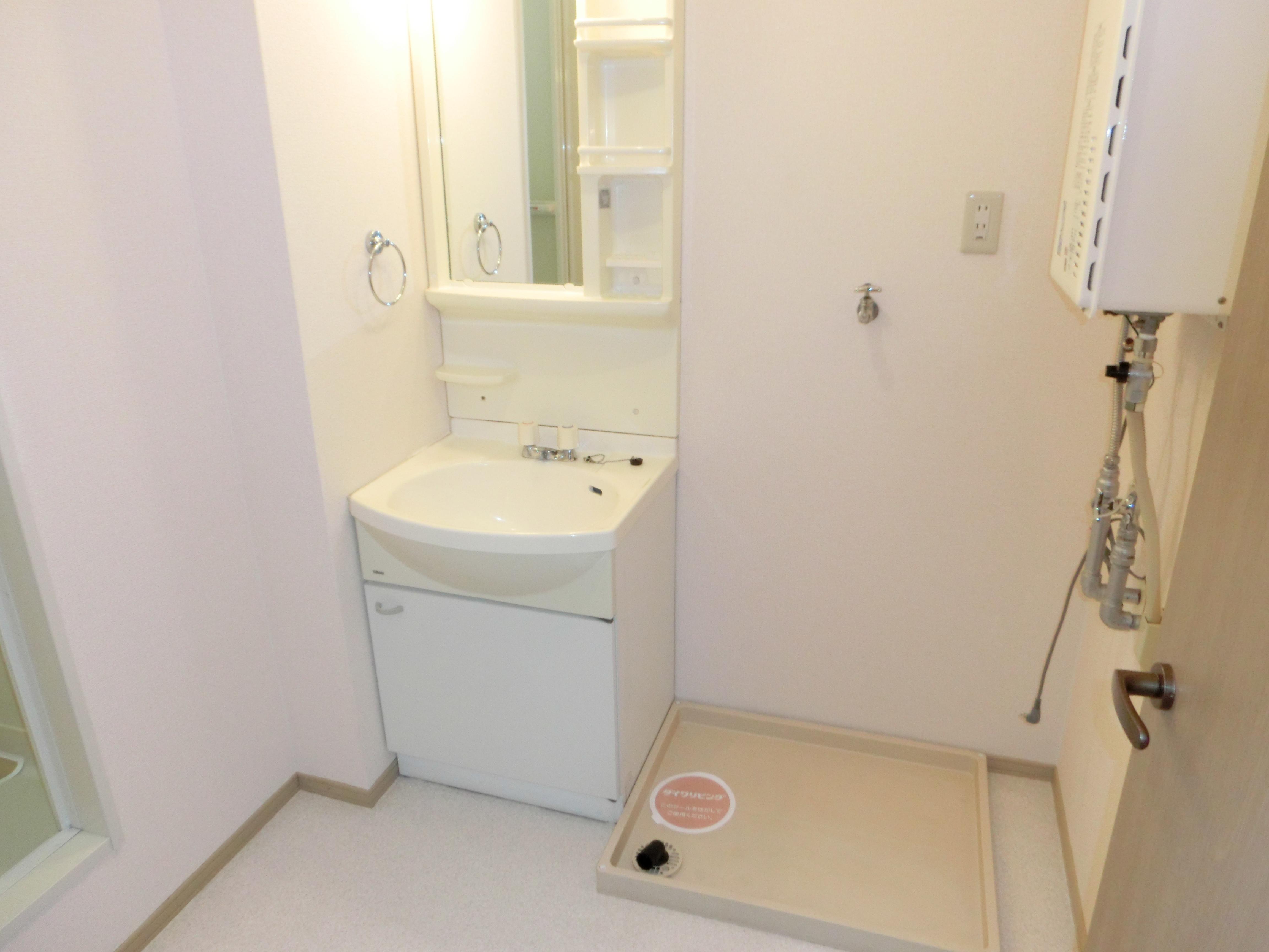 ★D-room★インターネットWi-Fi無料★セジュール杉本