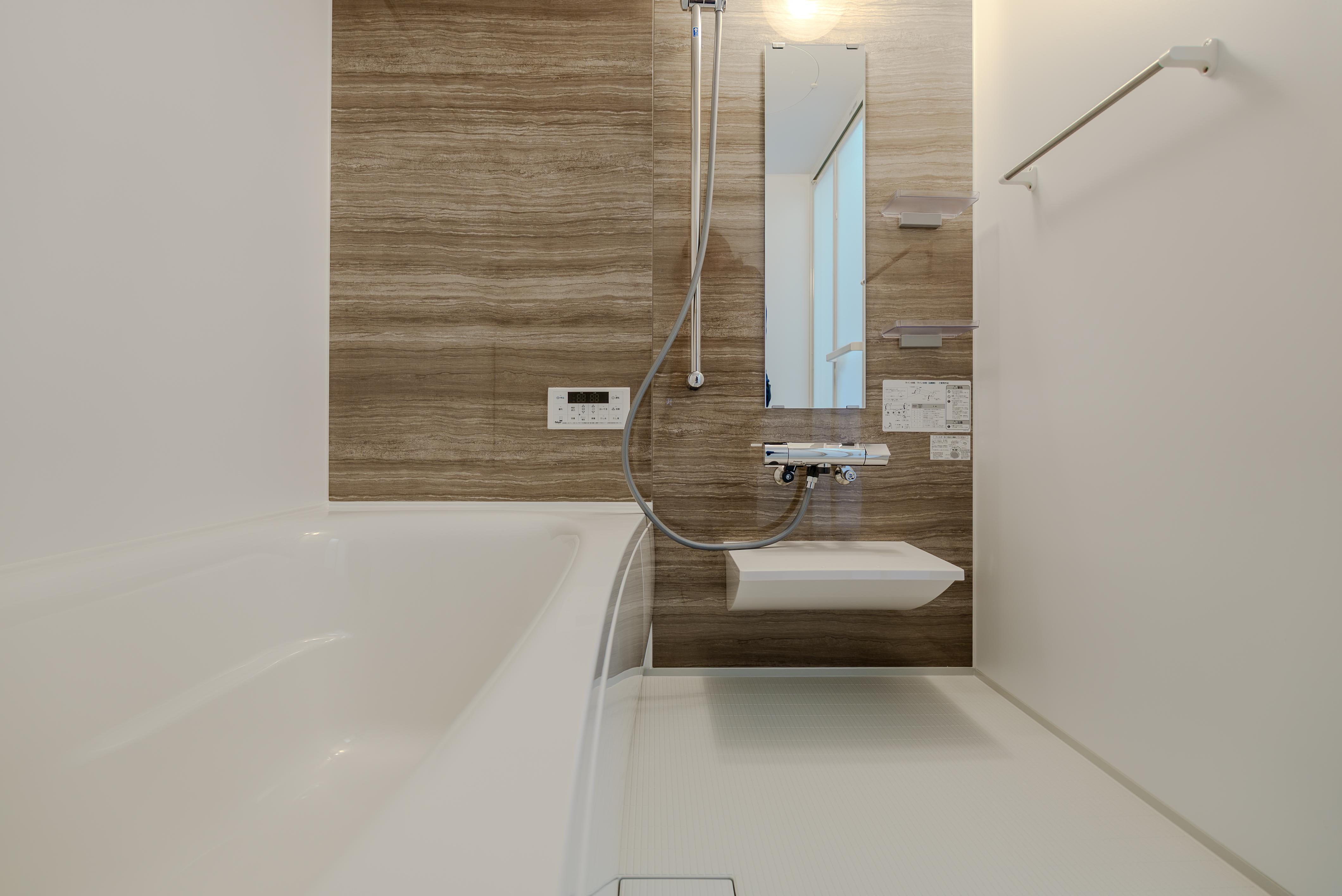 ★D-room★太陽光発電ZEH-M★インターネット無料★新築★レスア柏崎Ⅲ