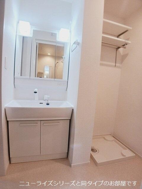 ★大東建託★ペット可(犬・猫)★インターネット無料★新築★アルモニーE