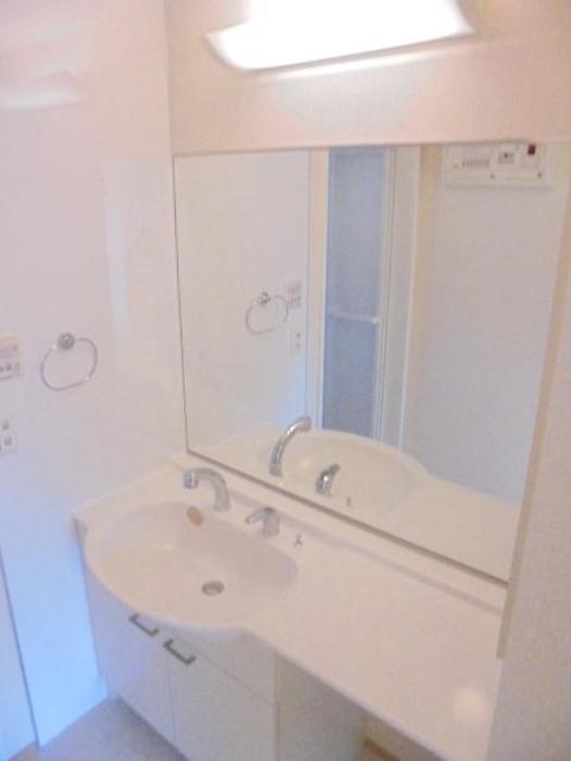 ★D-room★インターネット無料★セジュールおいらせ