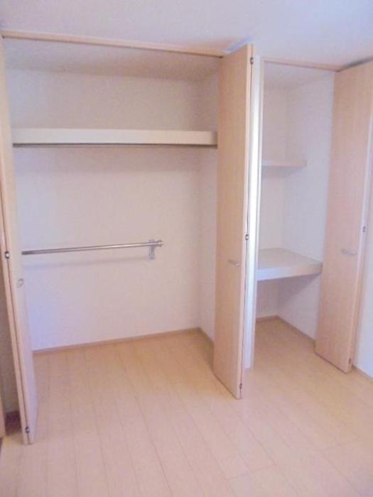 ★D-room★インターネット無料★セジュールおいらせ