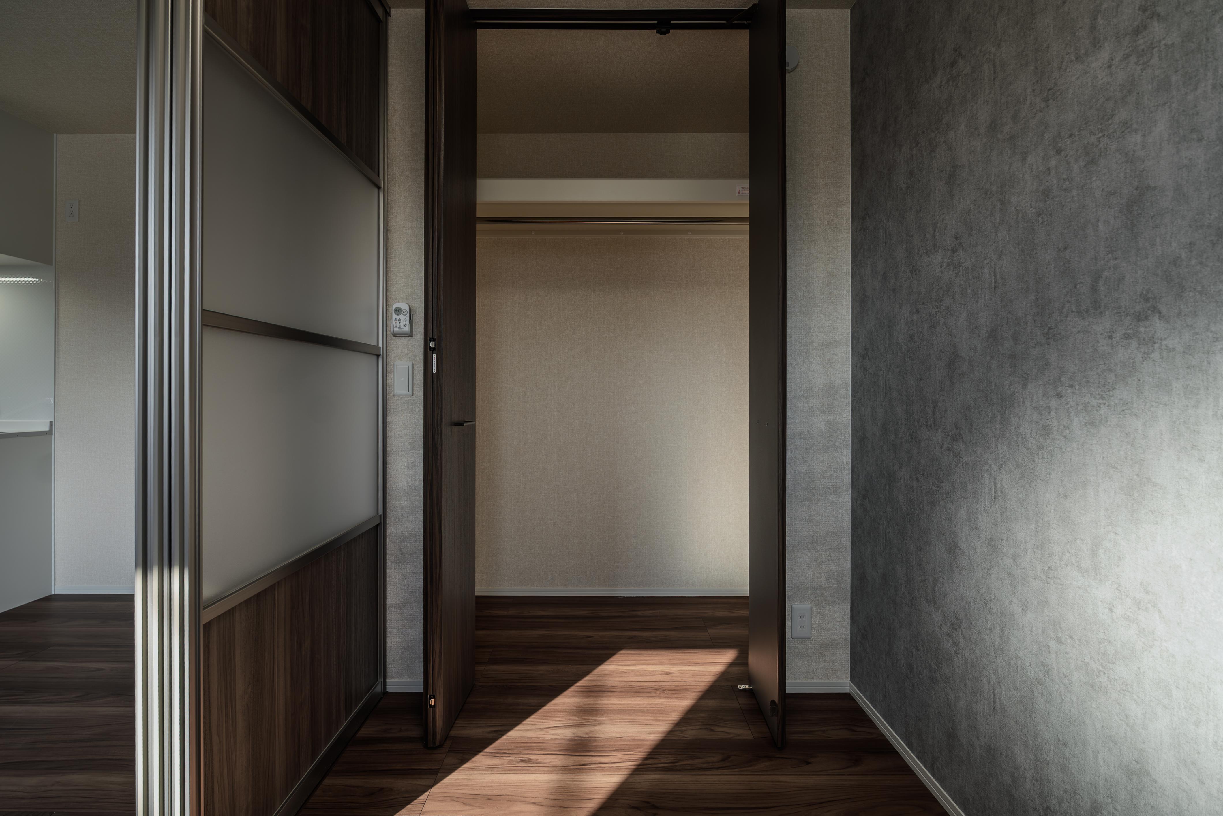 ★D-room★太陽光発電ZEH-M★インターネット無料★新築★レスア柏崎Ⅰ