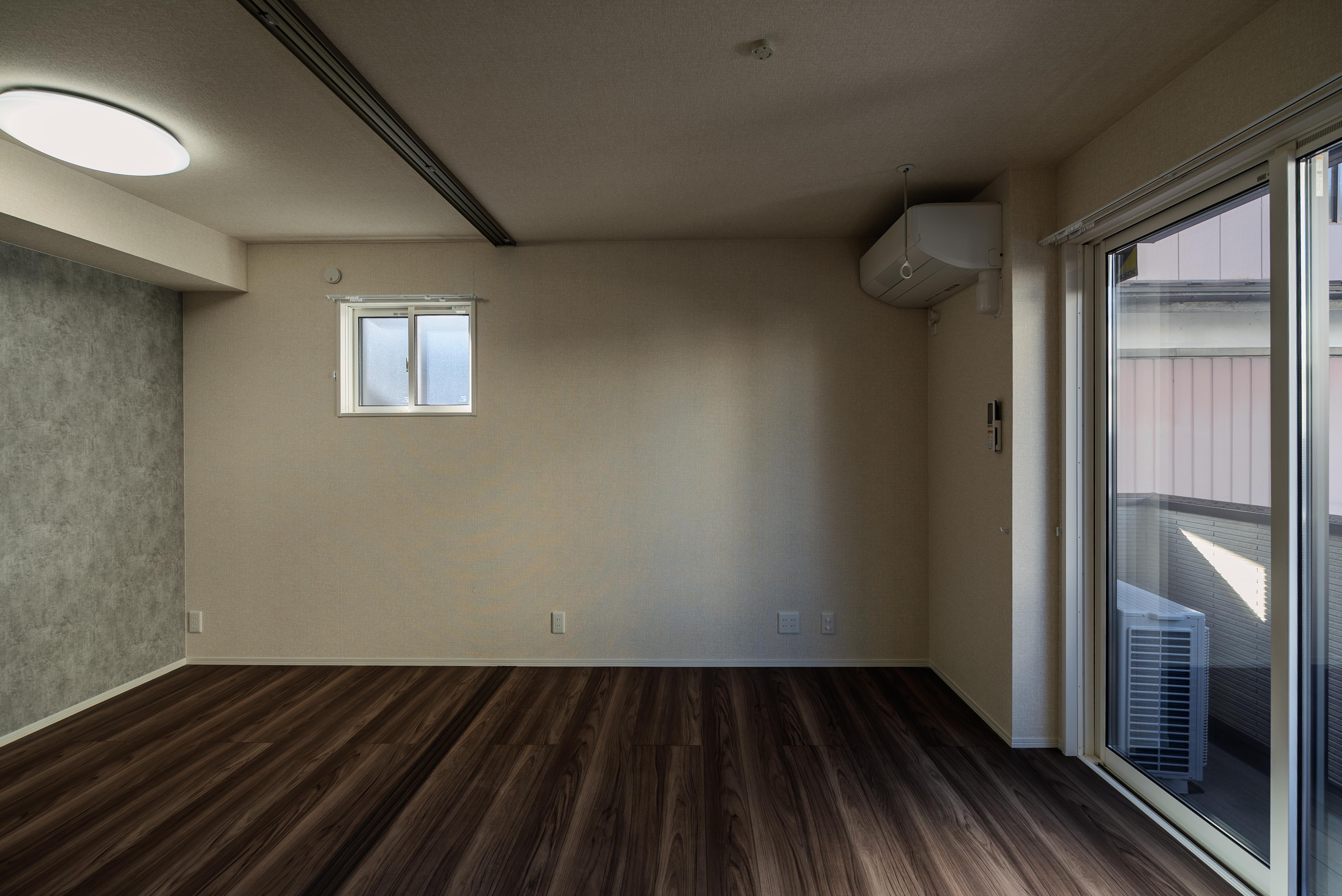 ★D-room★太陽光発電ZEH-M★インターネット無料★新築★レスア柏崎Ⅰ