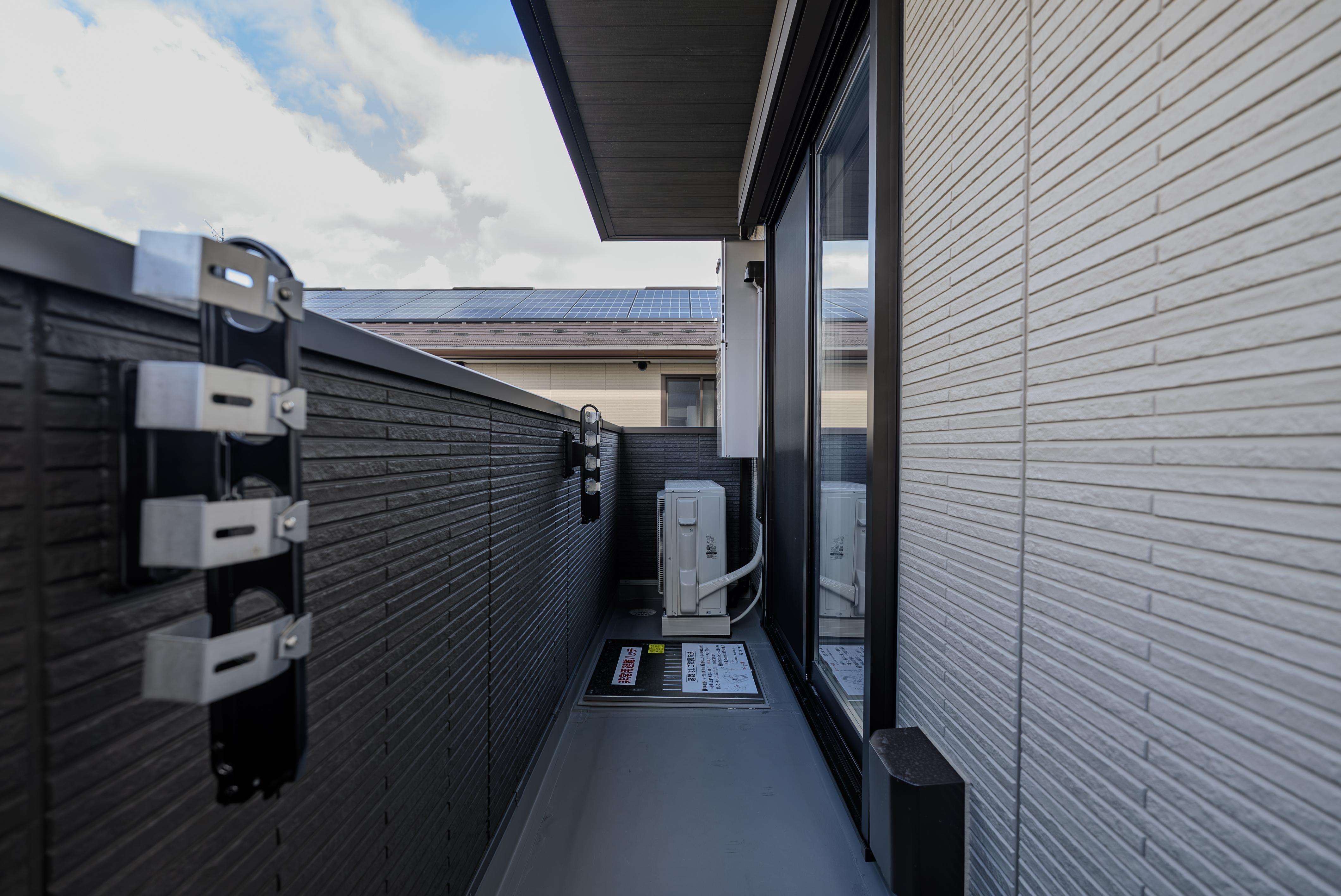 ★D-room★太陽光発電ZEH-M★インターネット無料★新築★レスア柏崎Ⅰ