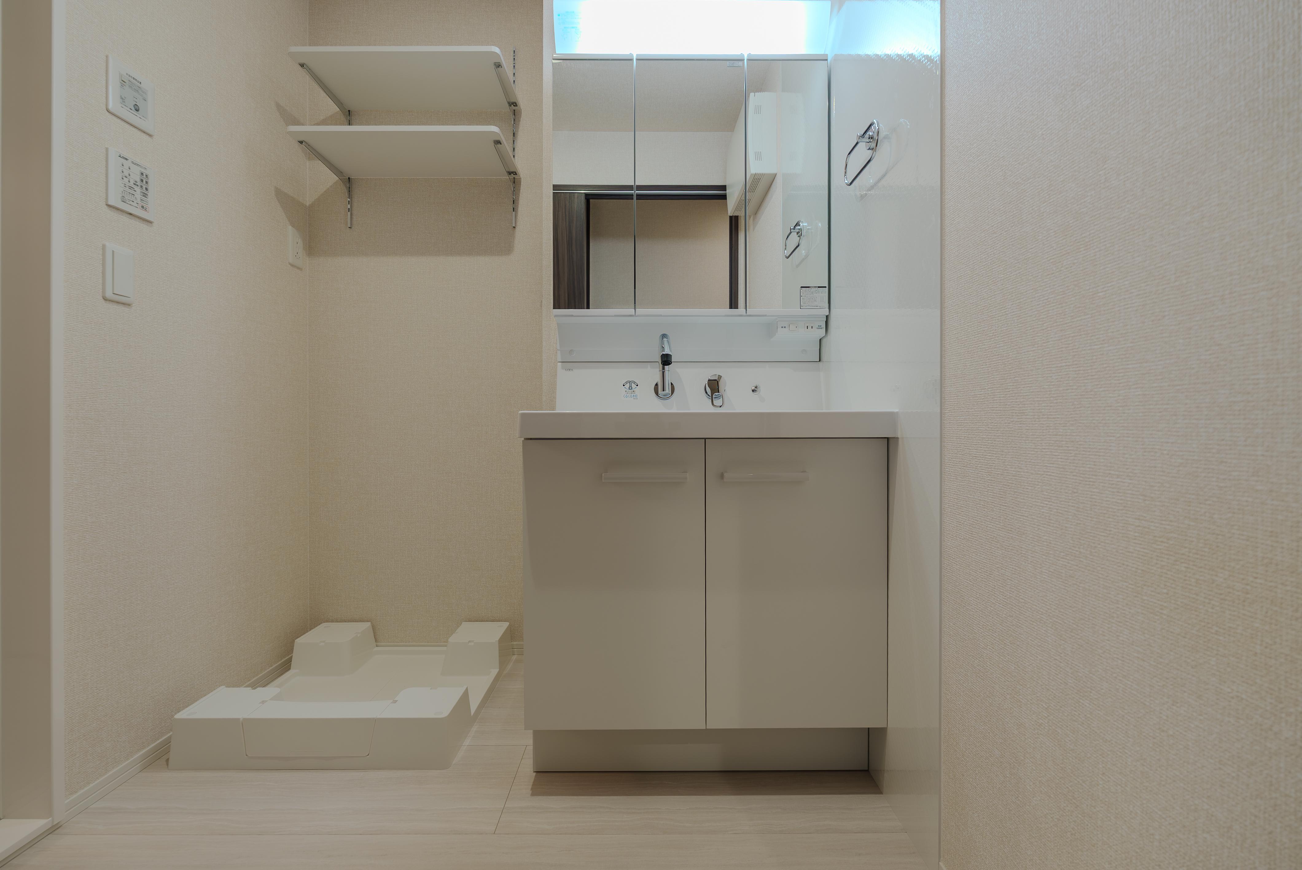 ★D-room★太陽光発電ZEH-M★インターネット無料★新築★レスア柏崎Ⅰ