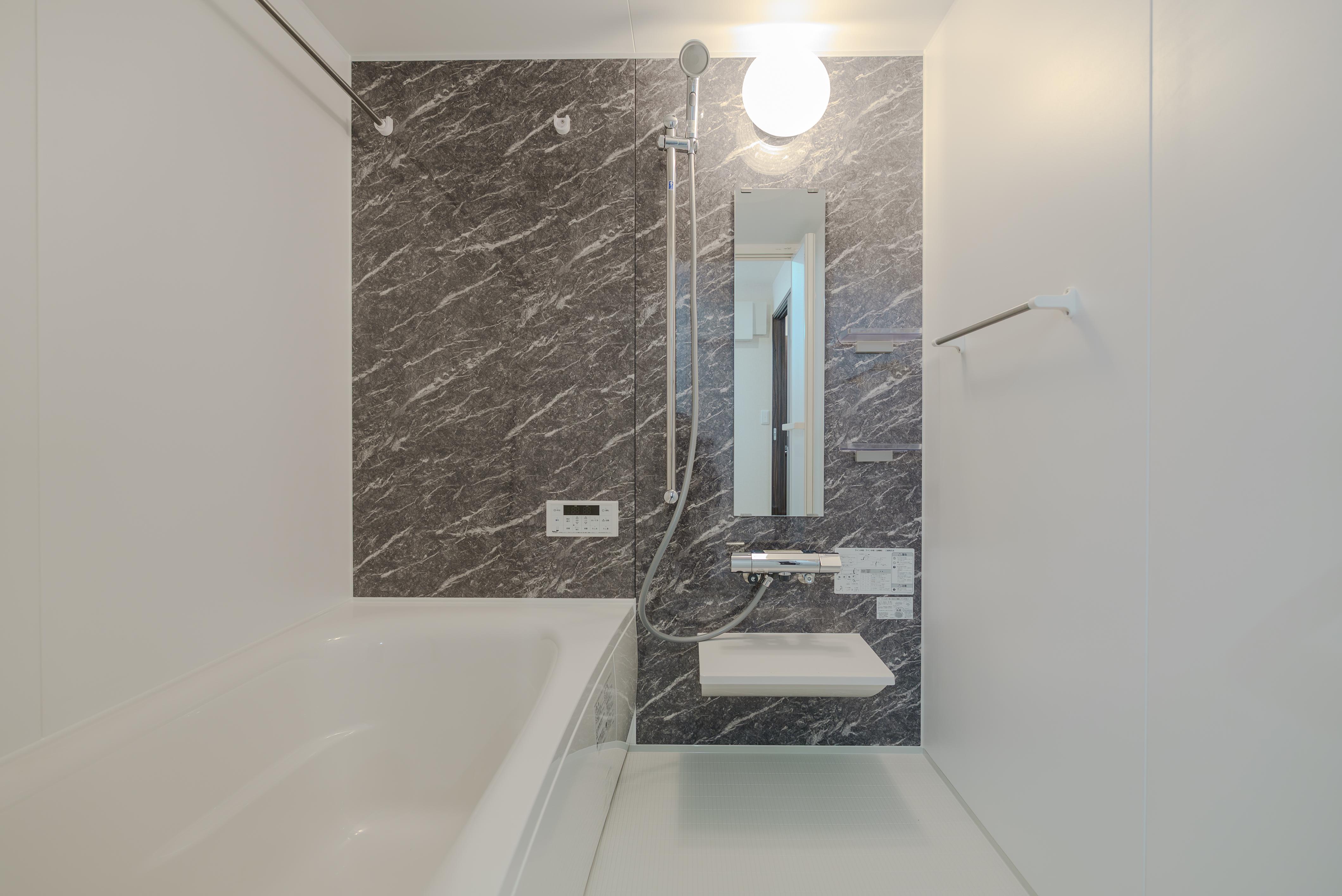 ★D-room★太陽光発電ZEH-M★インターネット無料★新築★レスア柏崎Ⅰ