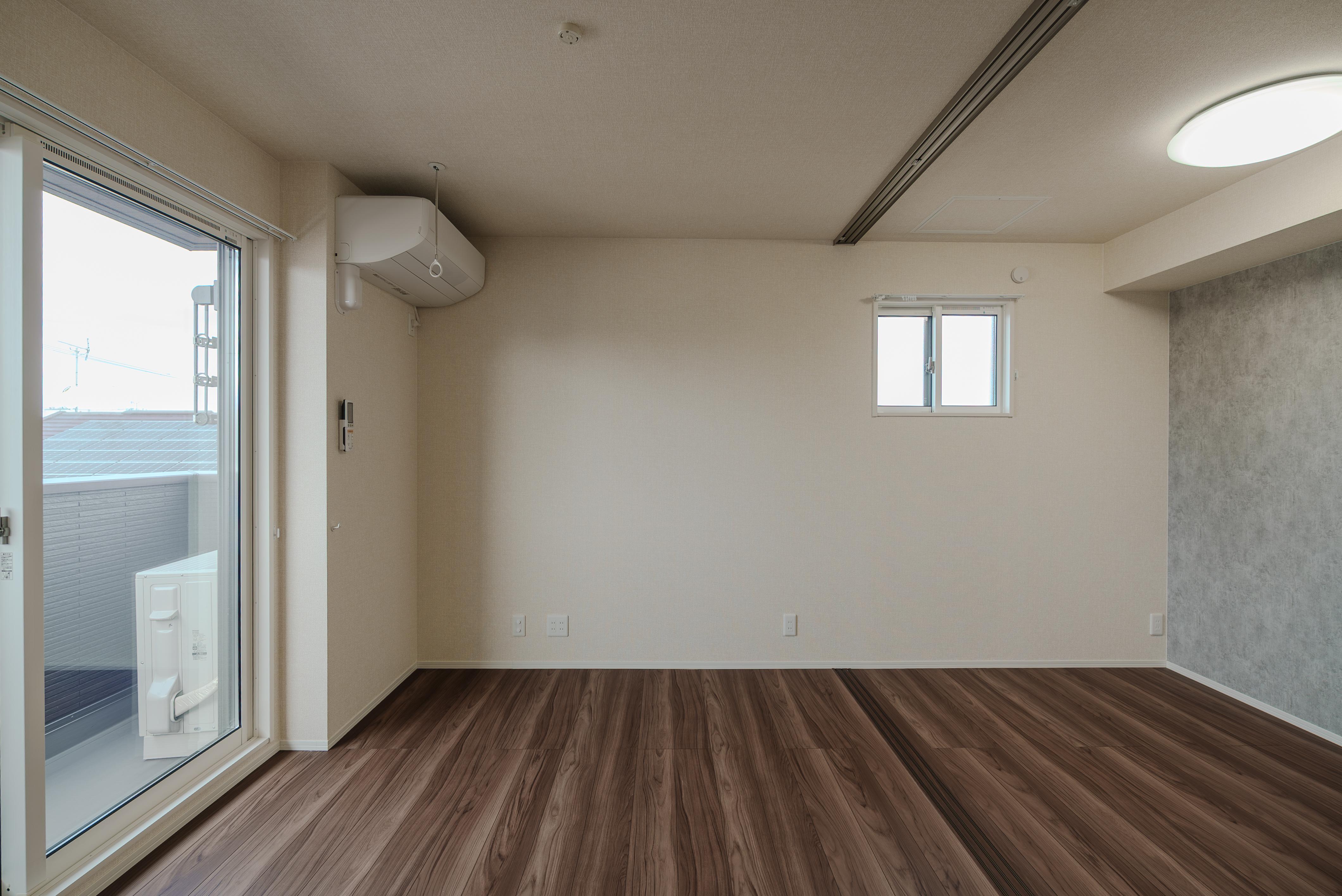 ★D-room★太陽光発電ZEH-M★インターネット無料★新築★レスア柏崎Ⅰ