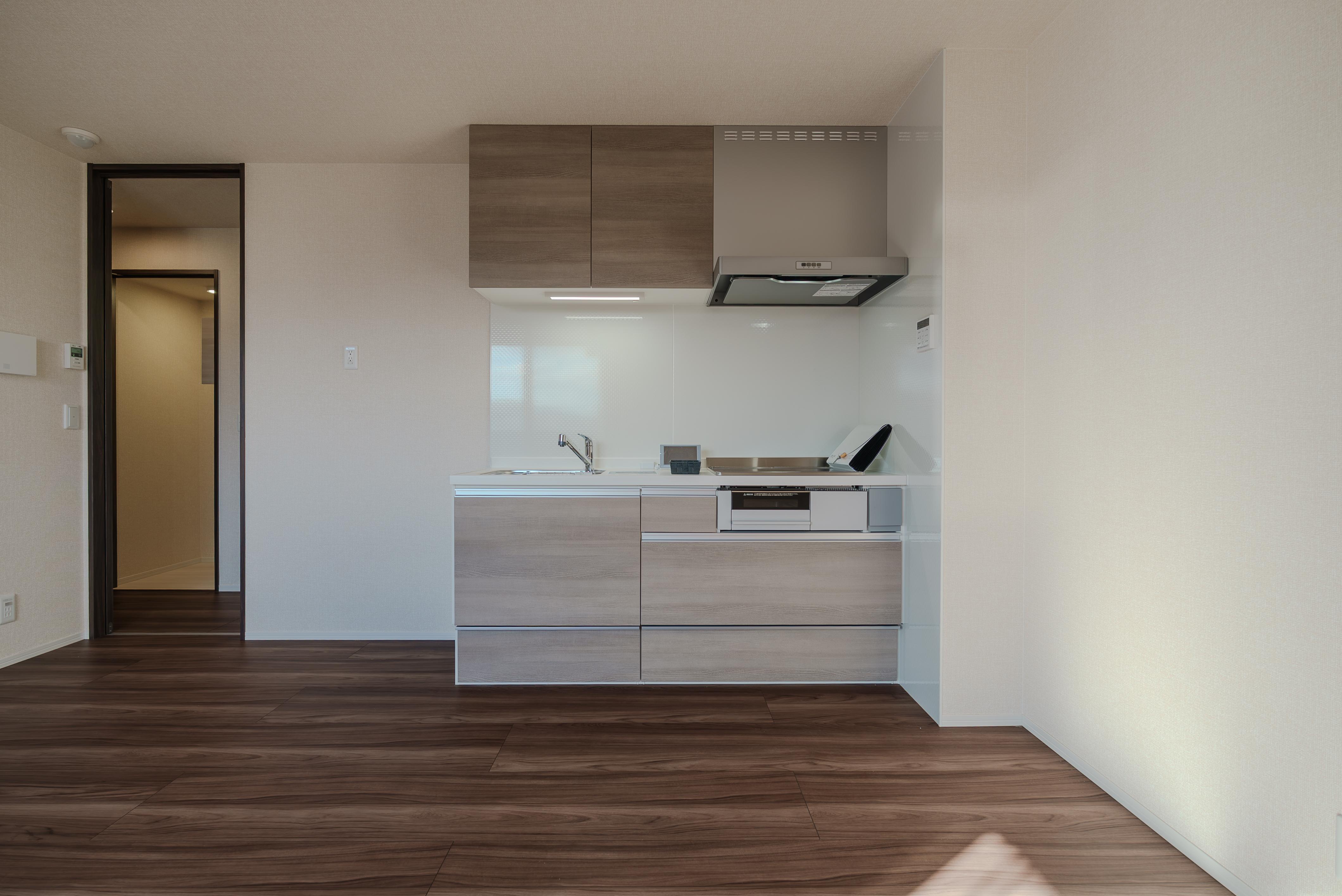 ★D-room★太陽光発電ZEH-M★インターネット無料★新築★レスア柏崎Ⅰ